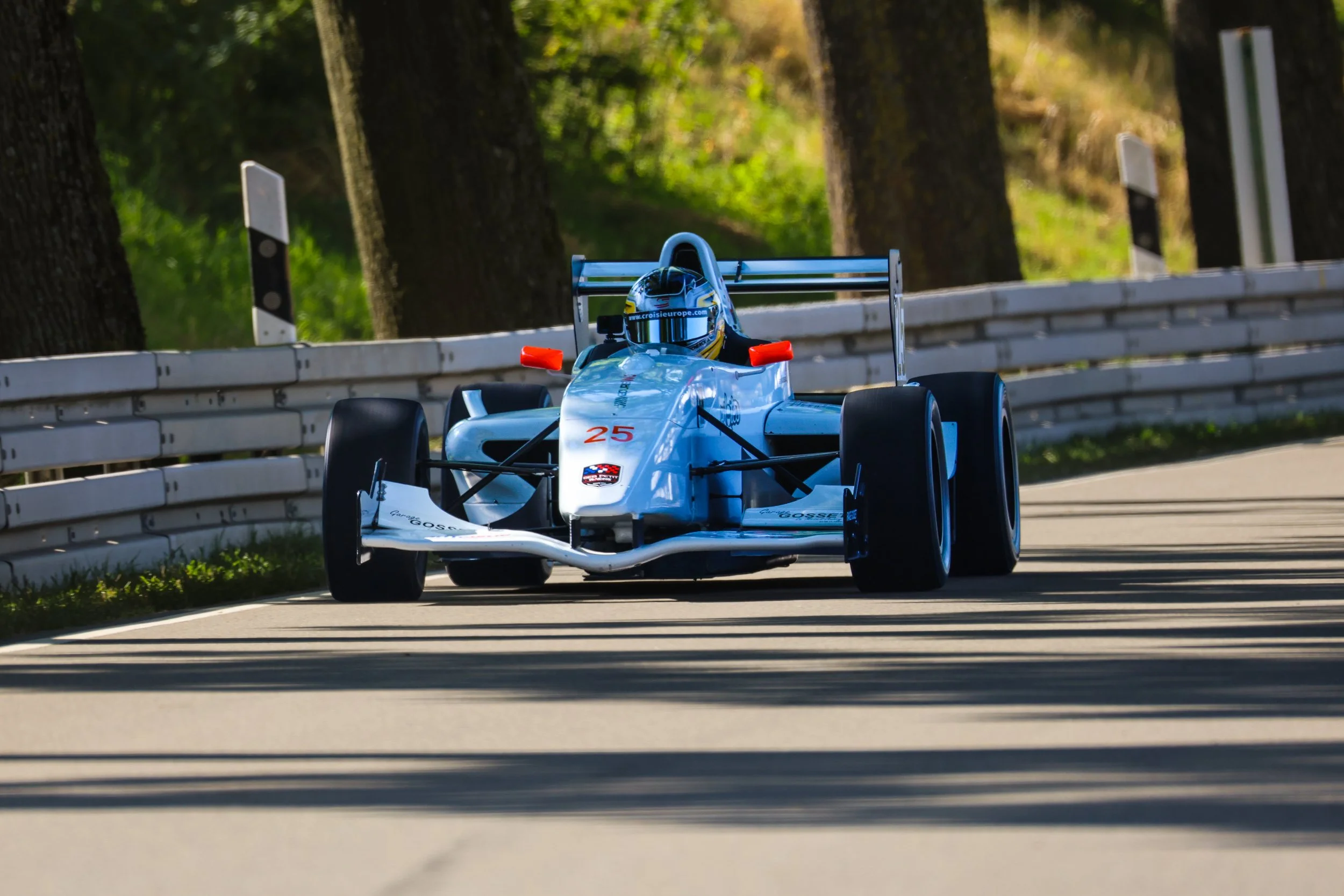 AW1_1777.jpg