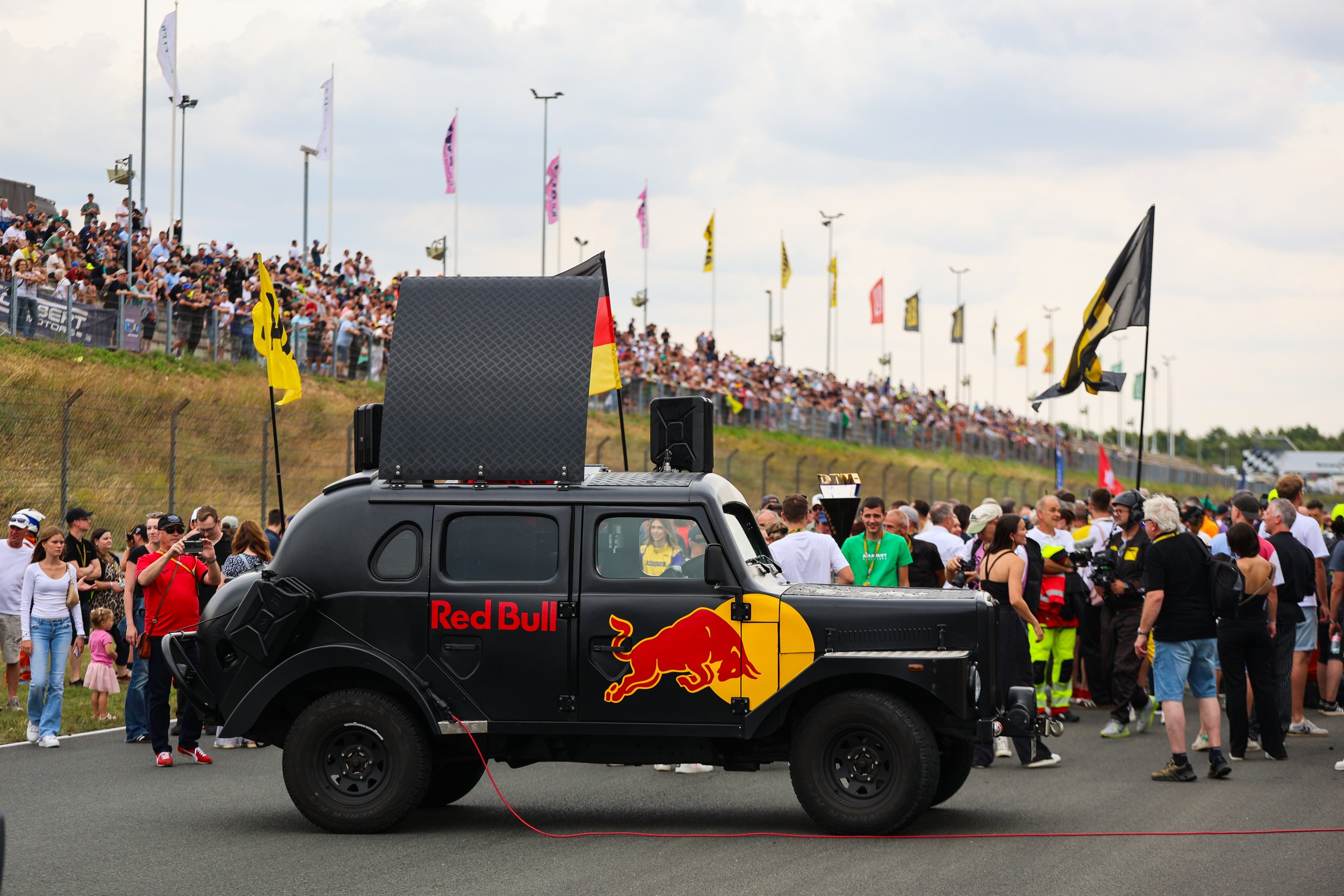 AW2_1452.jpg
