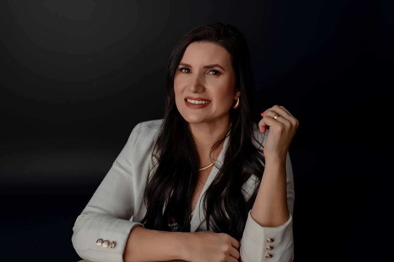 A Revolução da Regeneração: Por Que PRP (Plasma Rico em Plaquetas), iPRF e Plasma Gel Estão Redefinindo o Rejuvenescimento Natural