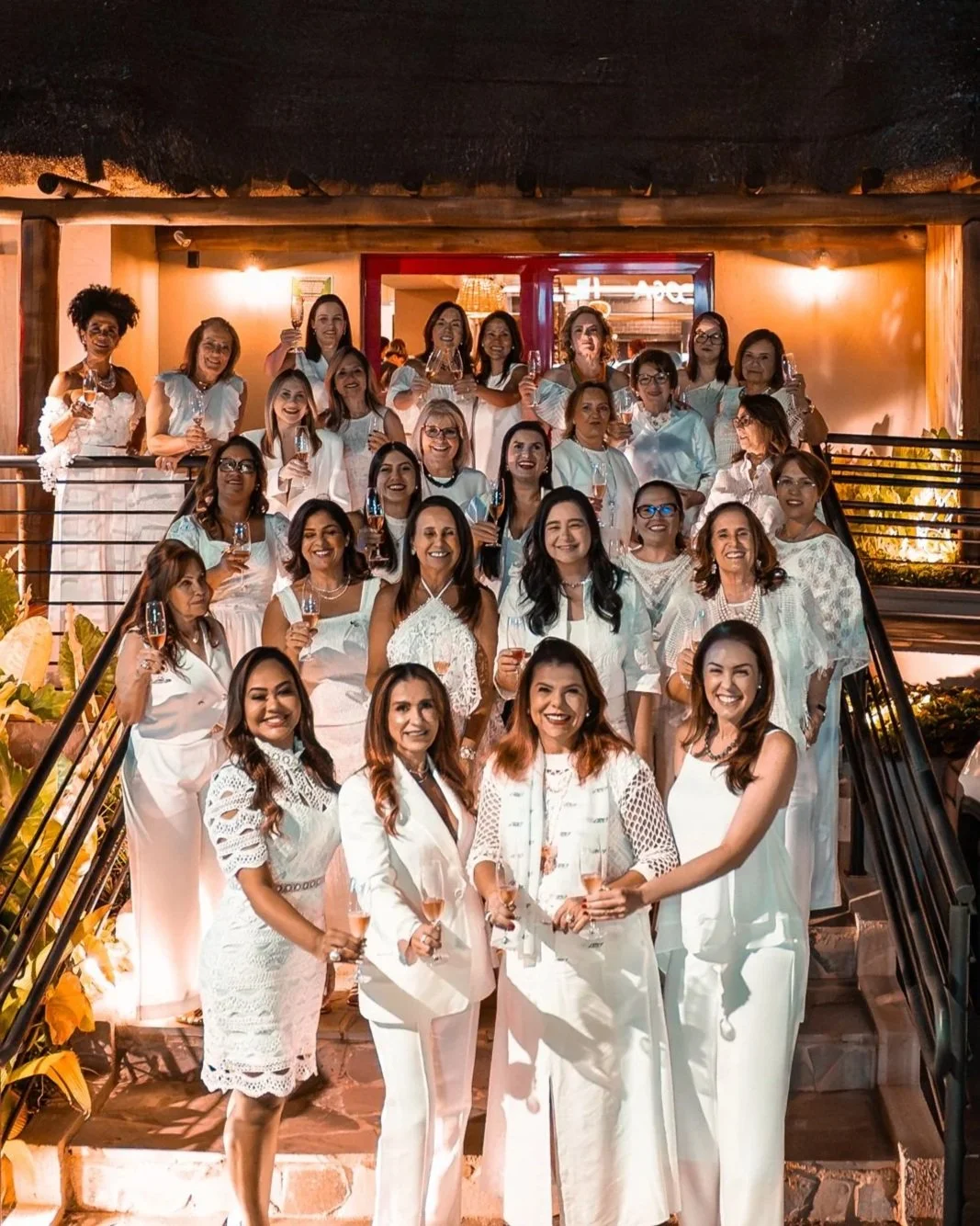 BPW Dourados encerra o ano com a Noite do Branco