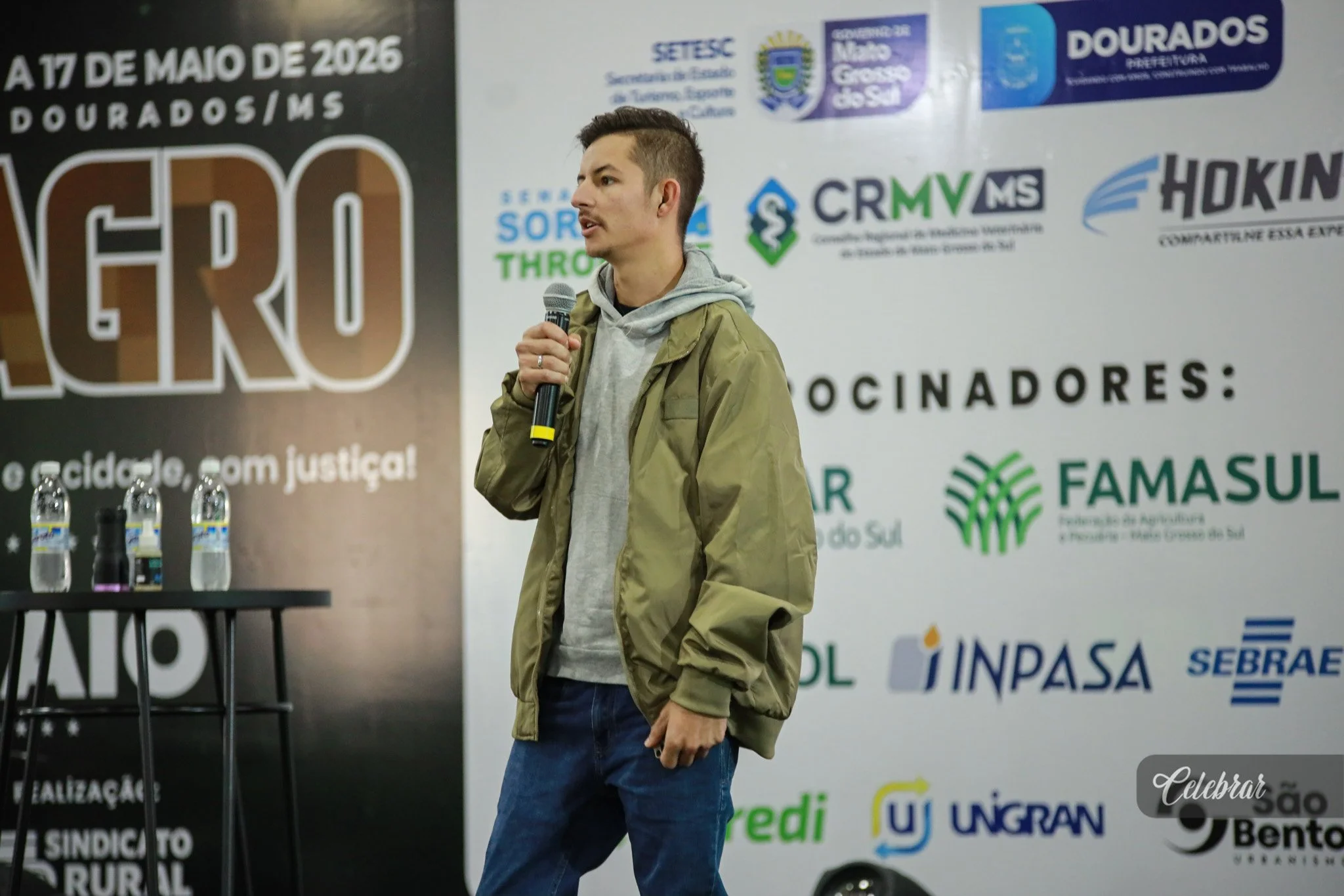 0JBO7923-2.jpg