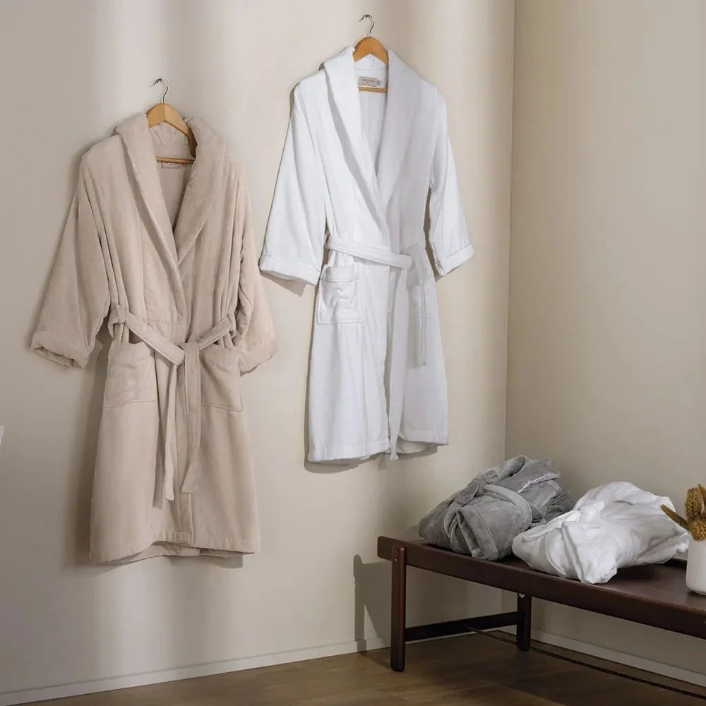 Conforto, elegância e aconchego: os roupões Trussardi que transformam o inverno em experiência.