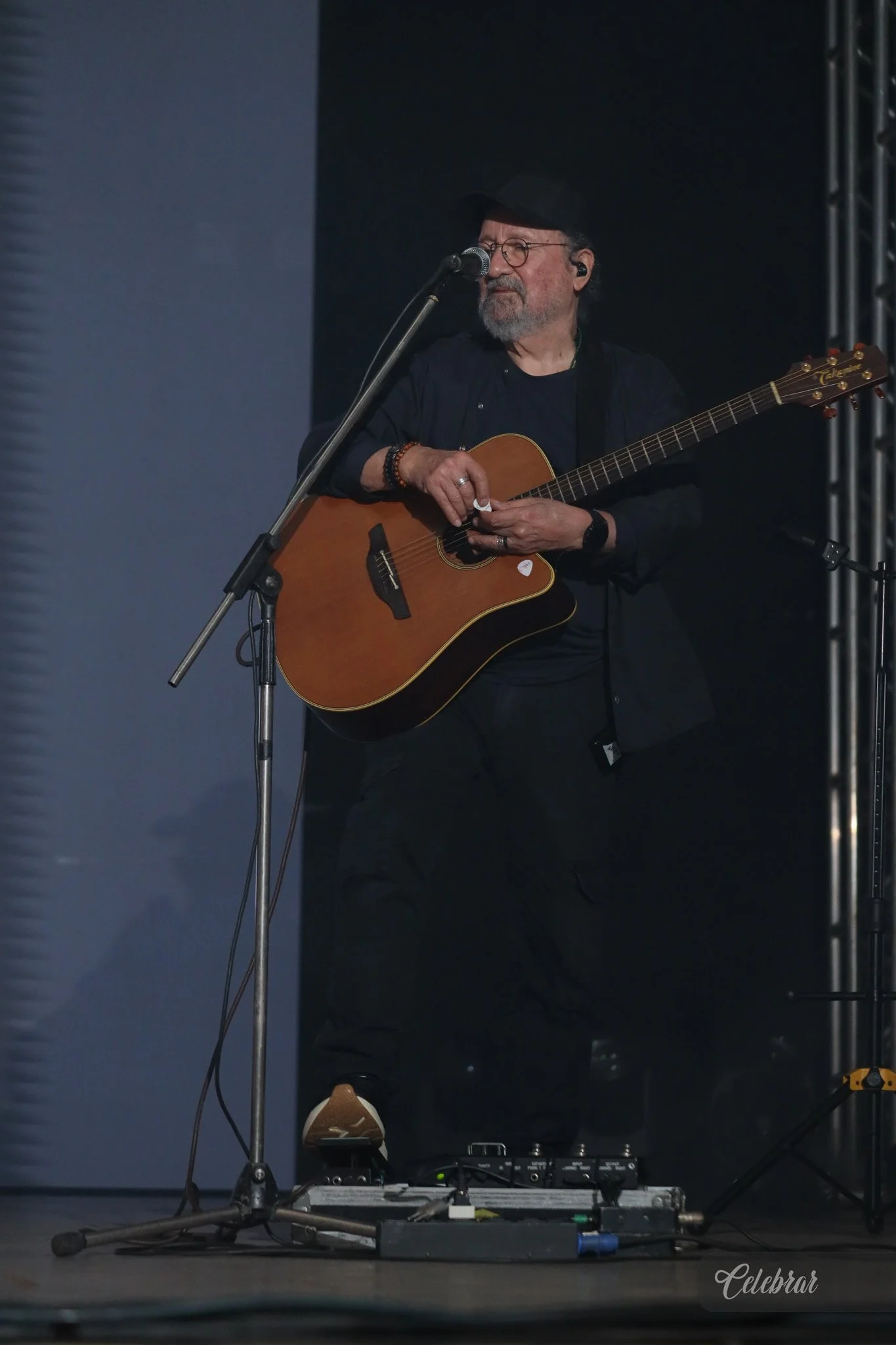 0JBO2230-2.jpg
