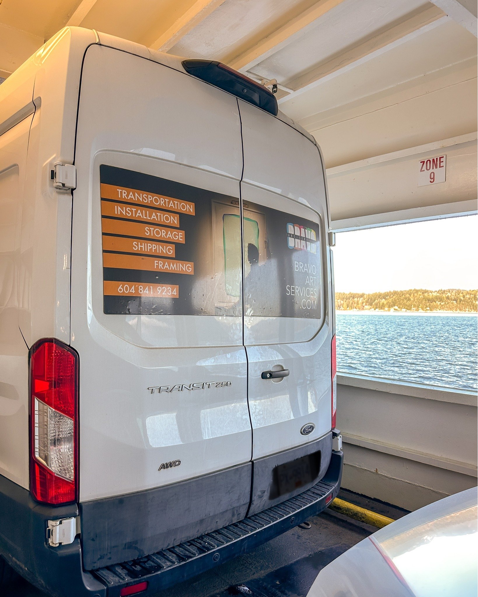 We go where the ART goes. Happy Saturday from team Bravo!!🚐🛳😎
 #bcferries⛴⚓ #art🎨 #BehindTheScenesArt #ArtServices #CustomSolutions #installerlife