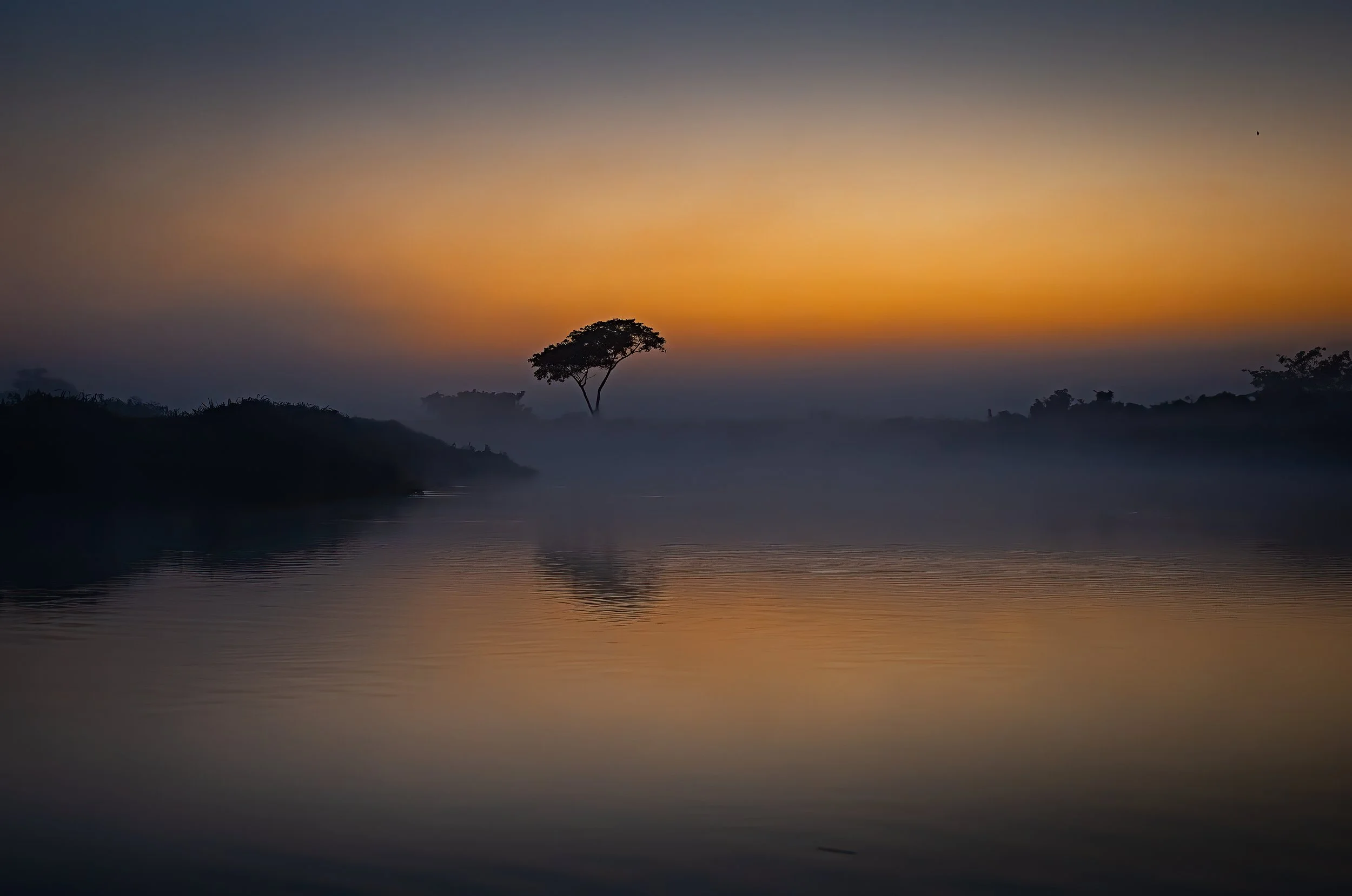 We started each morning before sunrise on the river so we can catch the sunrise. 