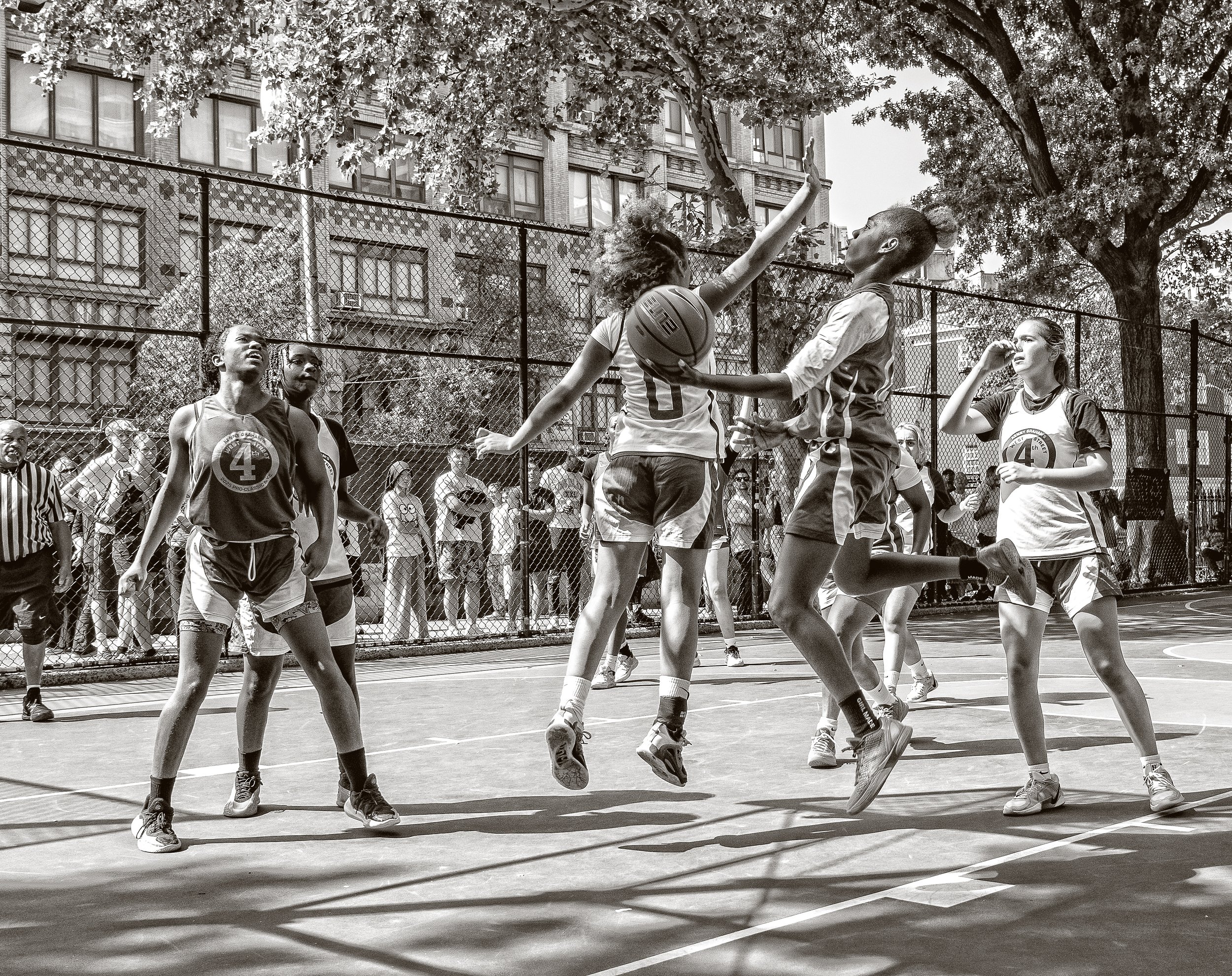 More action from the 4th Street Courts