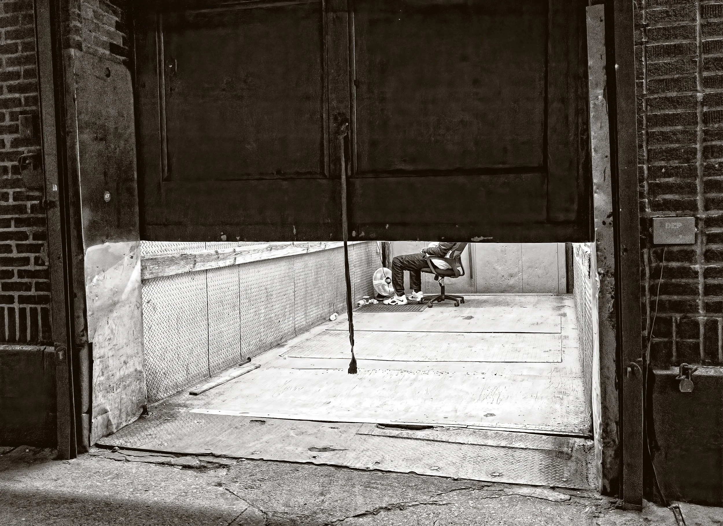 I have no idea what's going on inside but the mystery was appealing to me