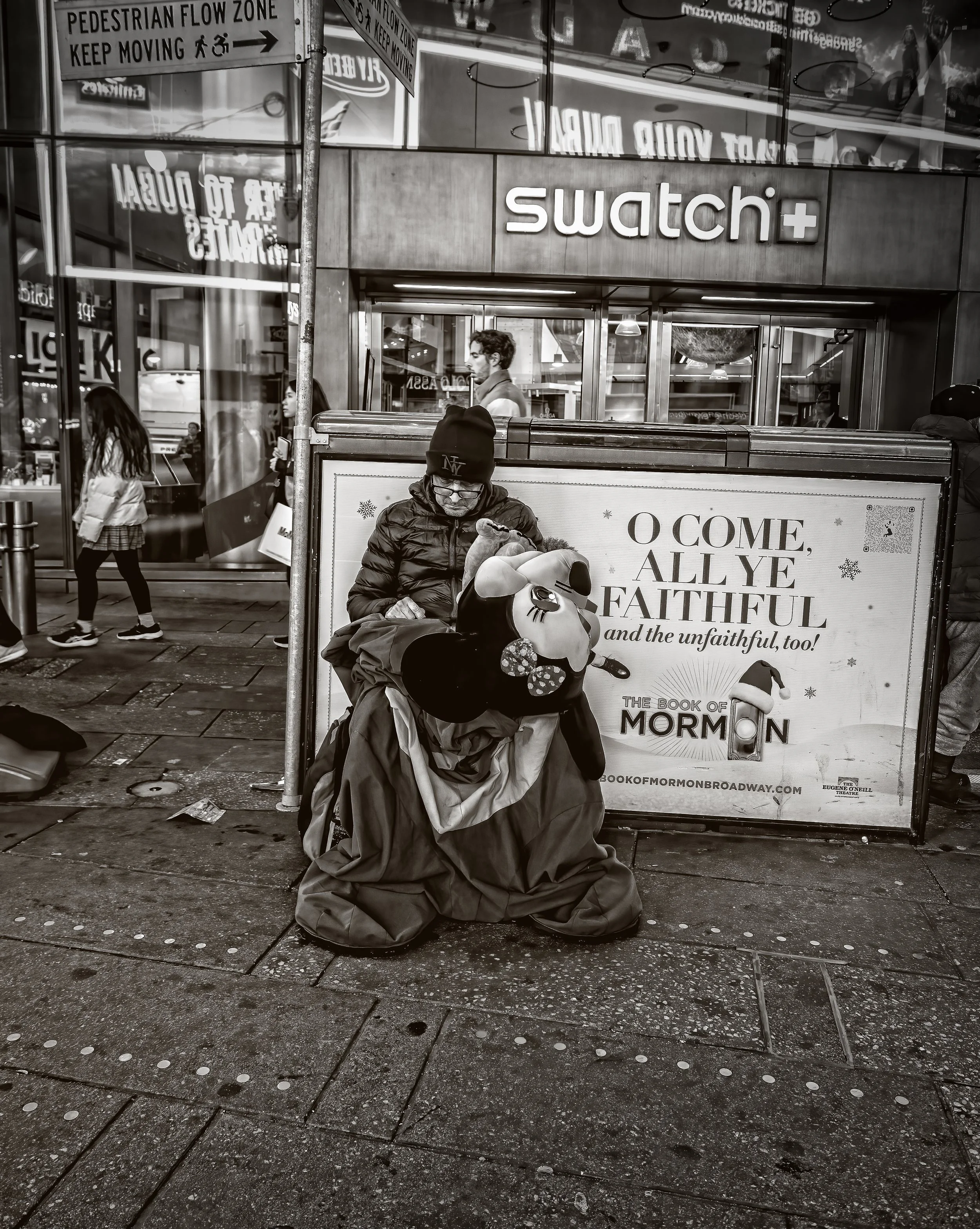 NYC Streeets 11-2025-347-Edit.jpg