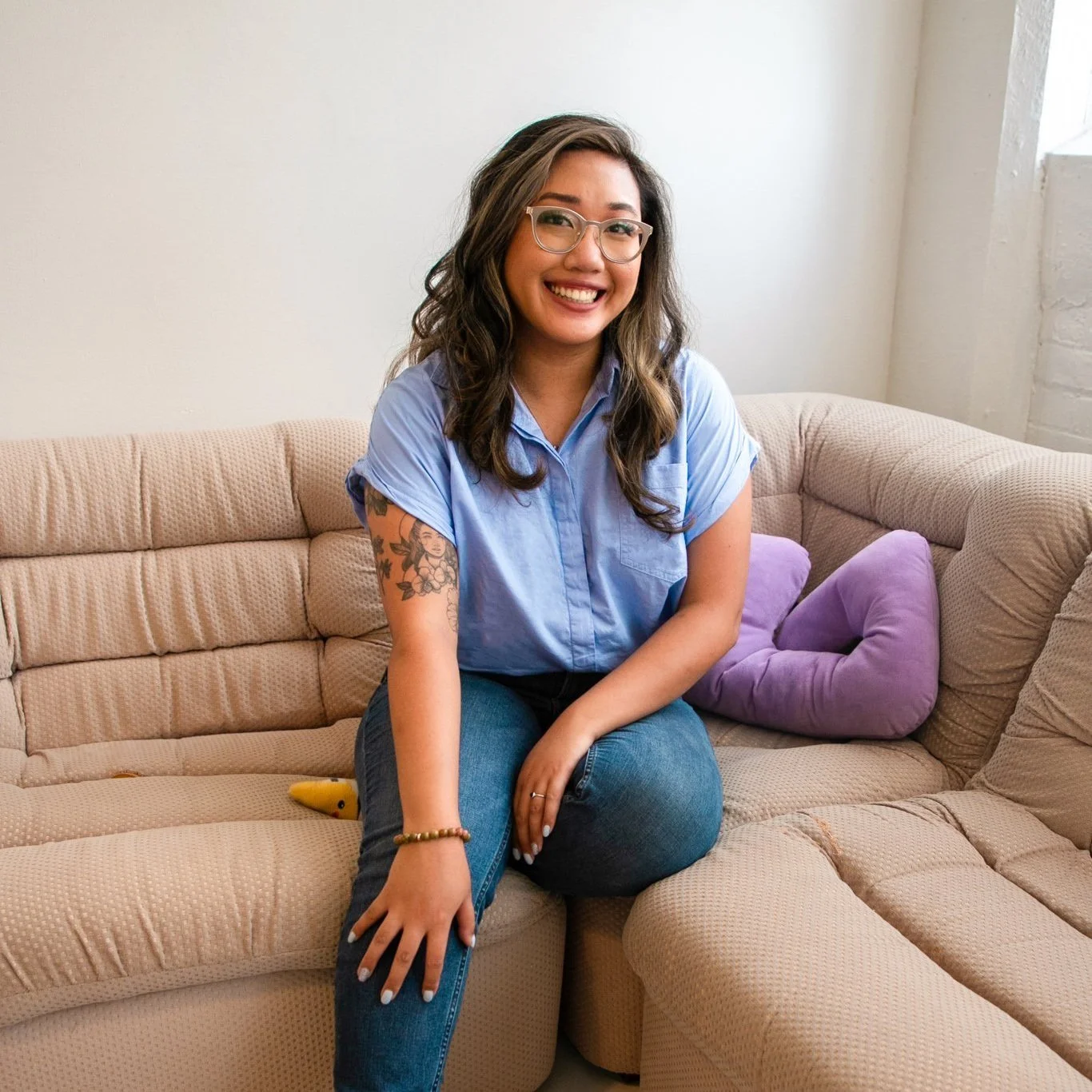 Social & Web Content Marketing Manager Freelance Consultant — Abigail