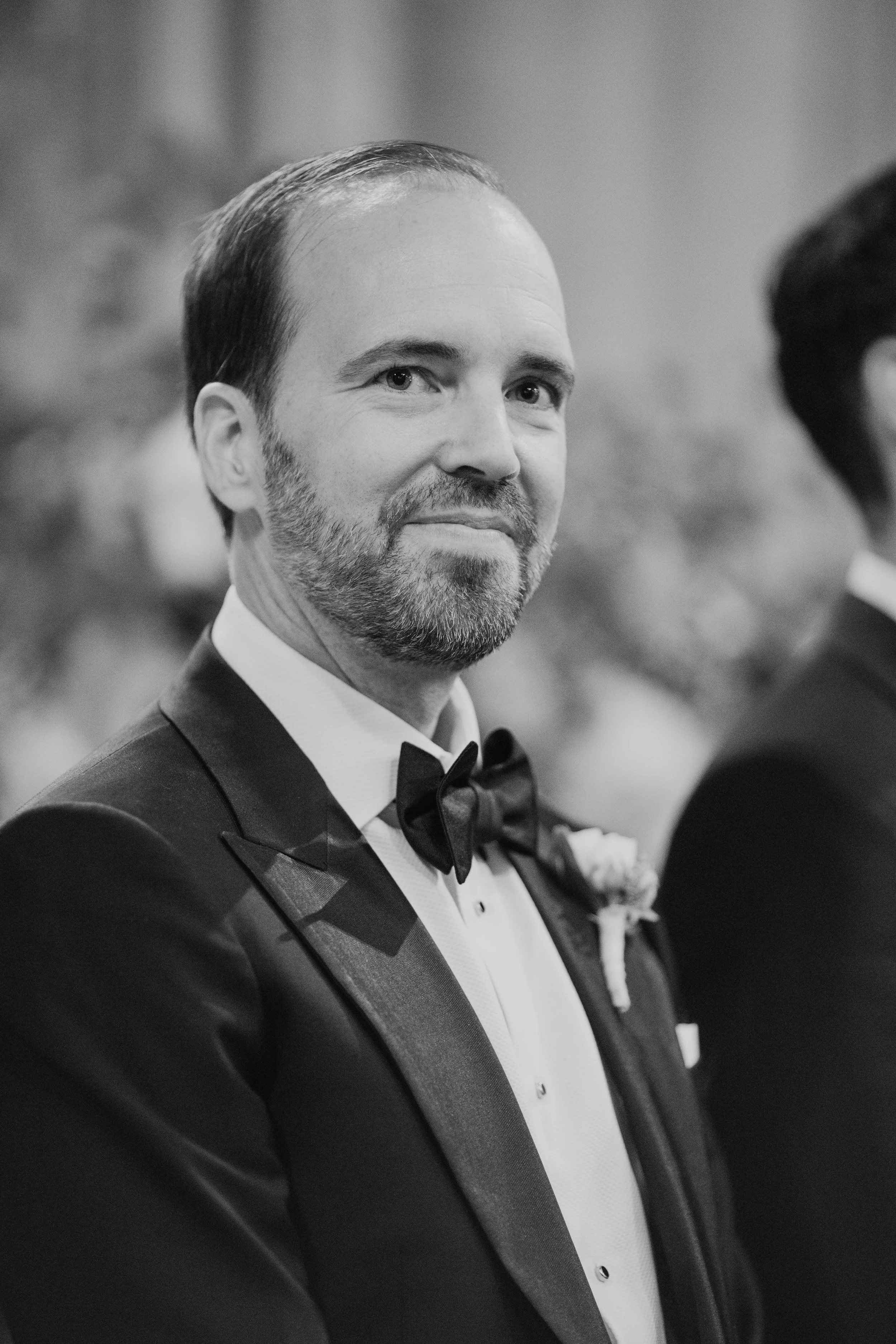 groom-reaction-bride-aisle-kensington-church-wedding.jpg