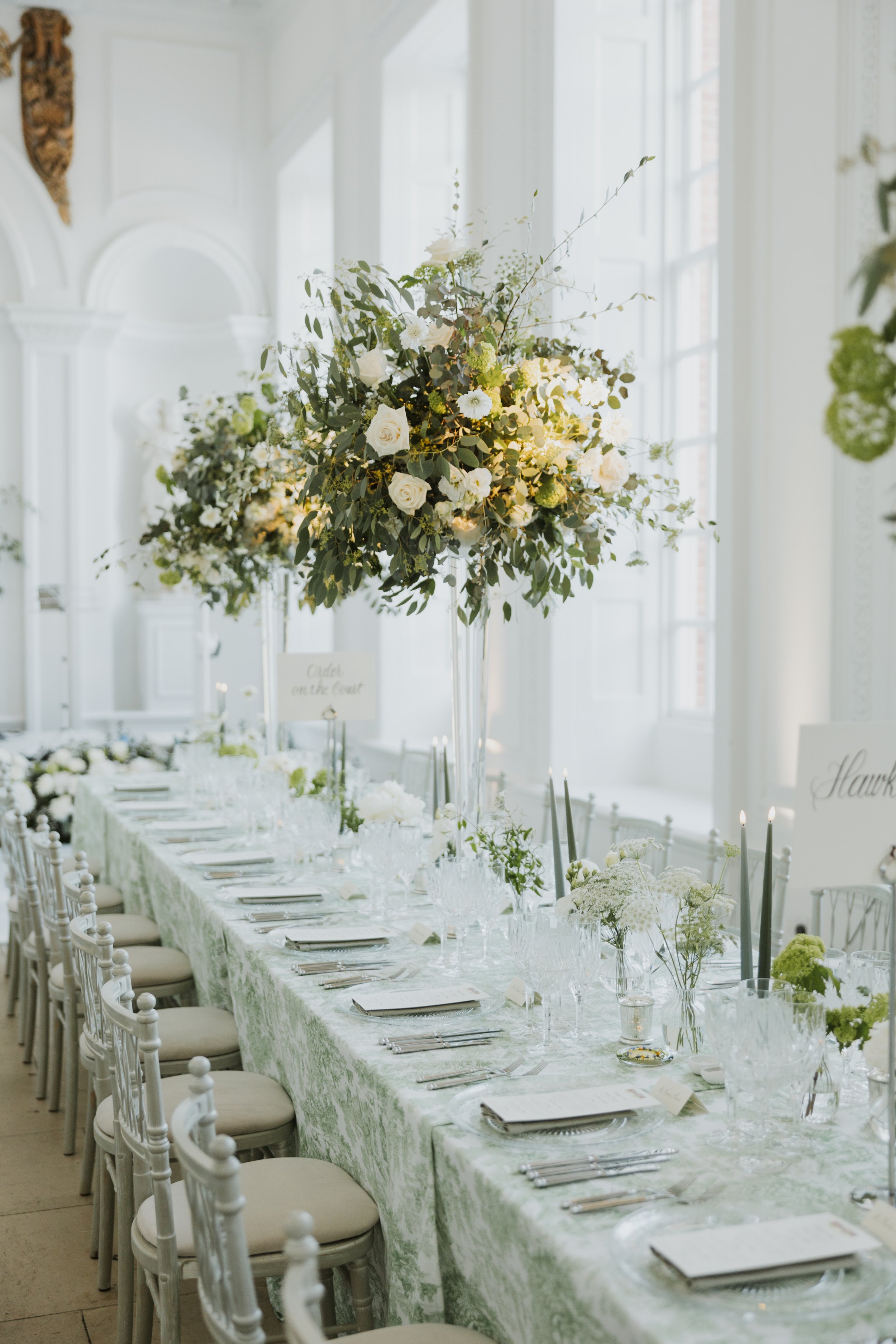kensington-palace-orangery-wedding-florals-candlelight.jpg