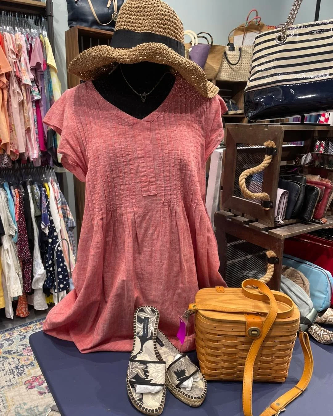 Oh my, what another glorious weather day!  We have kid if Friday outfit inspiration and lots of new arrivals! 

We are open today until 4pm

#consignmentshopdeale #sidewalksale #purses #outfitinspiration #deale #secondhandfirst #Deale #shopsouthcount