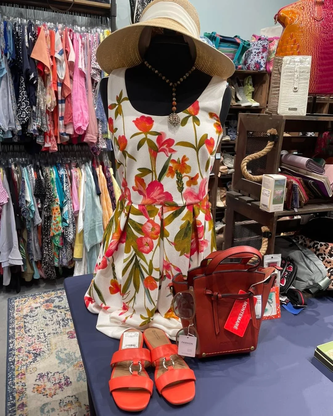 Open today 11am-4pm!  Stop in and enjoy our  extended shopping days!

#consignmentshopdeale #sidewalksale #purses #outfitinspiration #deale #secondhandfirst #Deale #shopsouthcounty #theblueherondeale #secondhandclothes #secondhandstyle #secondhandfas