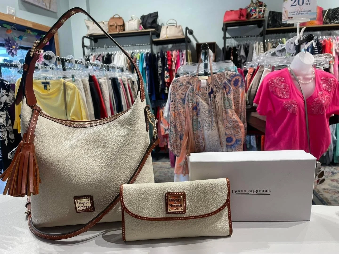 Today is Relaxation Day per FB, and I can&rsquo;t think of a better way to relax than shopping!
We are open 10am-4pm to help you enjoy a relaxing day💙

#consignmentshopdeale #sizzlingsummersale #deale #Deale #shoplocaldeale #theblueherondeale