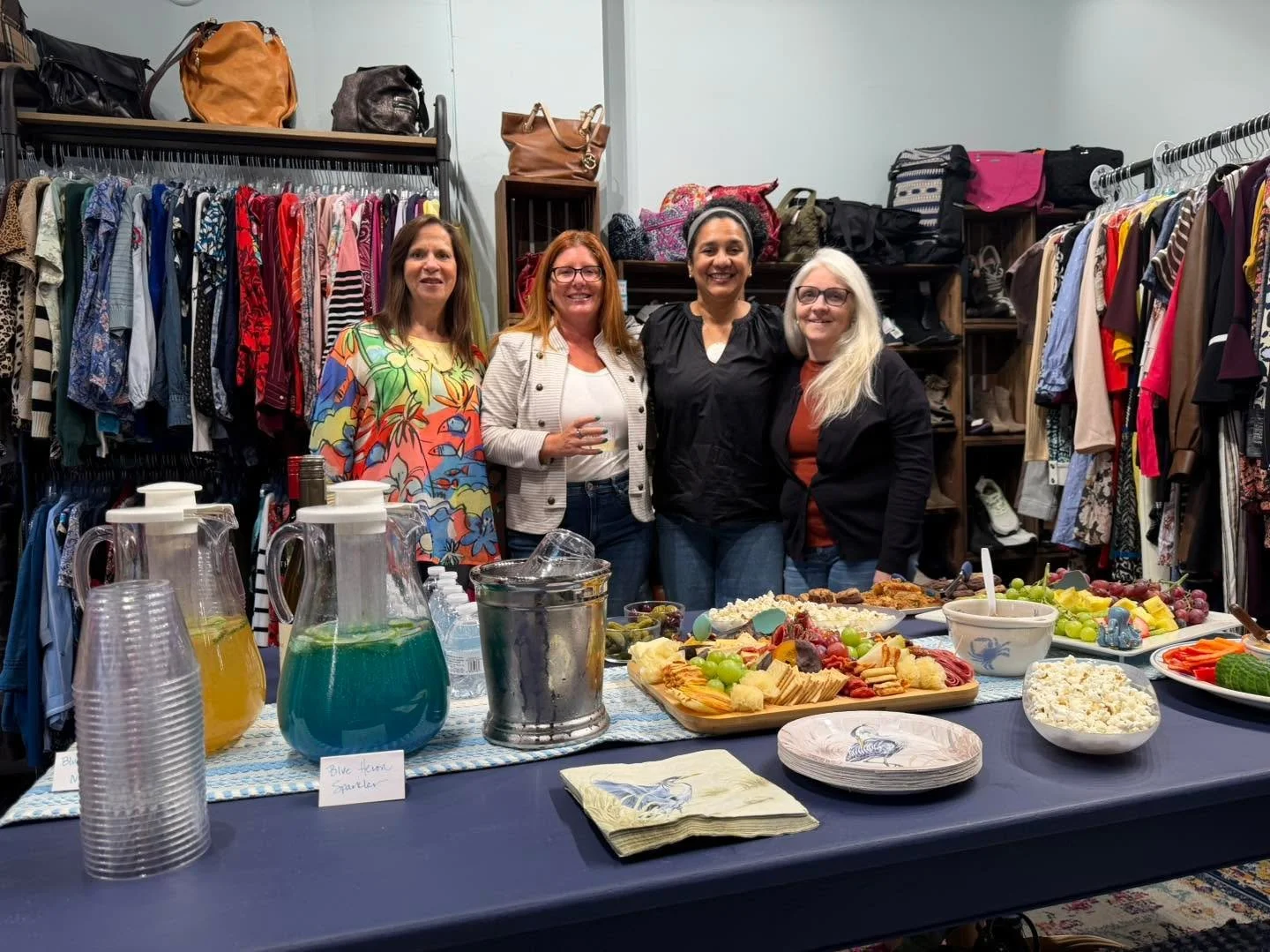 ✨ HAPPENING NOW! ✨

Secondhand September Ladies Night is underway! 🥂

We&rsquo;re here until 7 PM with shopping, sipping, snacks &amp; plenty of secondhand fun! Come join us tonight! 💕