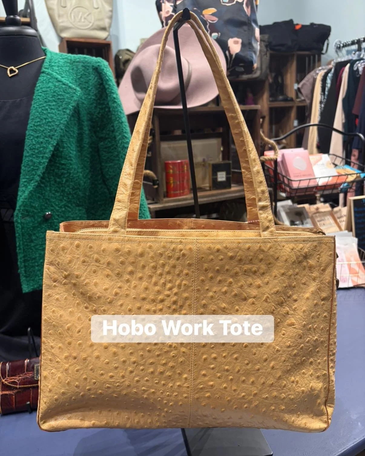Happy Weekend! 🌧️🛍️ Rain all weekend? Sounds like shopping weather to us!

🍊 Bonus: ALL orange tags are an EXTRA 10% OFF this weekend!

Come find a little sunshine at The Blue Heron Boutique! 💙 #fallfashion #fall #consignmentshopdeale #purses #ou