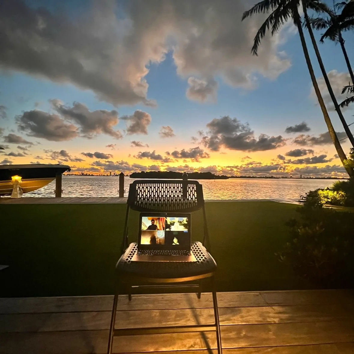 We are celebrating today 
1111 days of daily sunrise Sadhana!

We started 1111 days ago, more than 3 years ago,
right after I came back from my second Kundalini Teachers Training in India,
inspired by my teachers Guru Shabad and @gurmukh108 

We thou