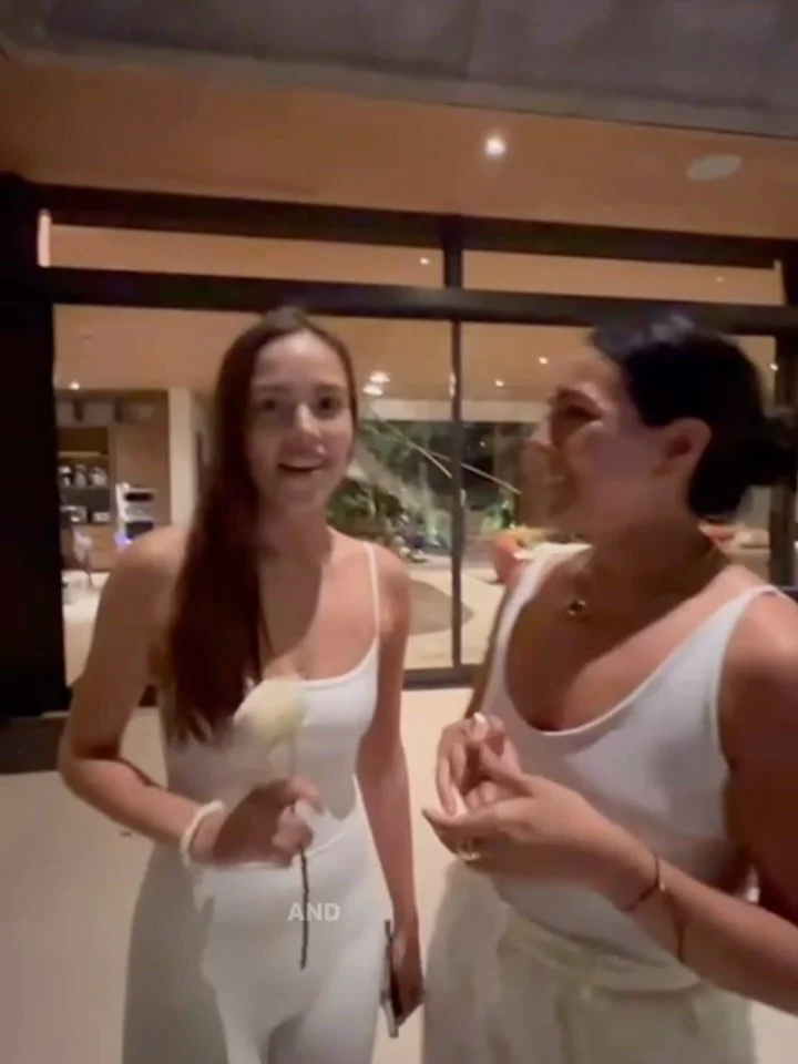 Do you want to know
why people come back
to Kundalini Tribe Night
again and again?

These are their words.
From people who returned.

Winter Solstice.
December 20. 7 PM

We gather in the same beautiful waterfront villa.
To breathe.
To move.
To dance.