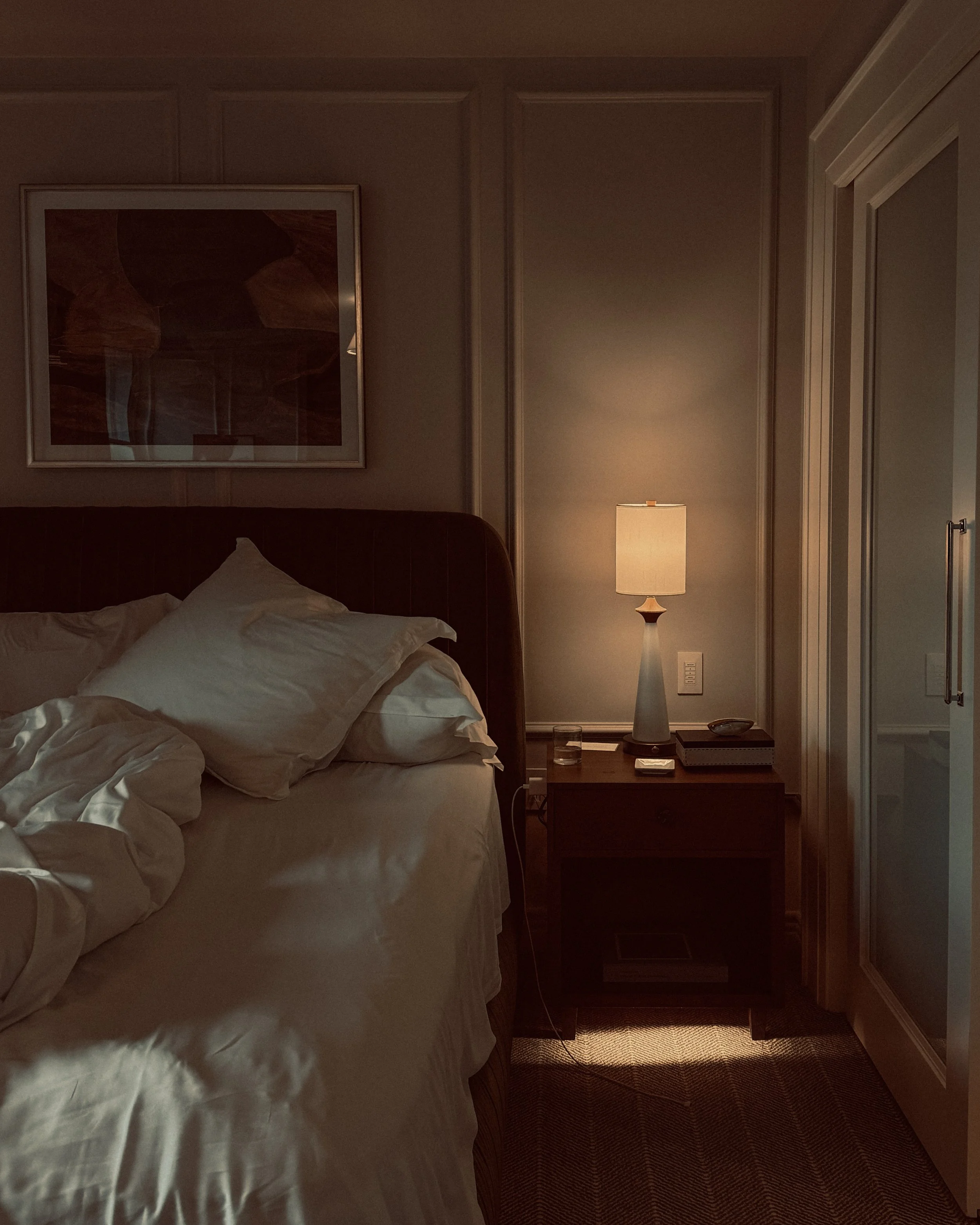 MICHELLE-MOLLINGA-BEDROOM.jpg