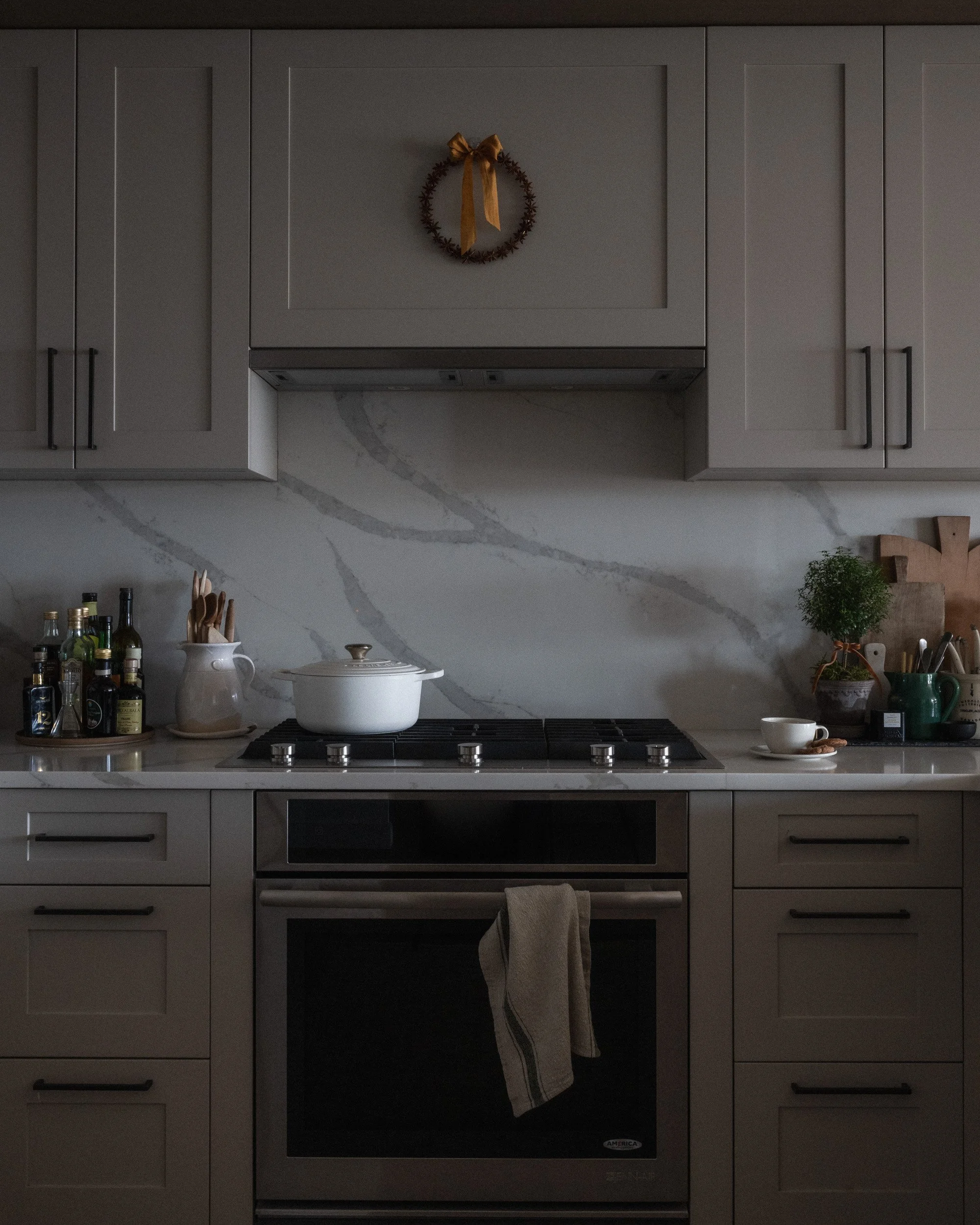 MICHELLE-MOLLINGA-KITCHEN.jpg