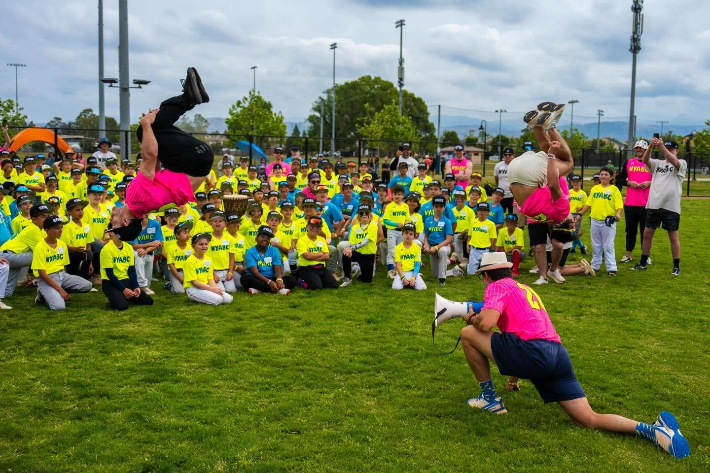 More Photos from NYABC. &ldquo;Baseball is FUN again.&rdquo; I&rsquo;ve been hearing that lately. That excites me. 

What a coaching staff @notyouraveragebaseball 

Let&rsquo;s do it again soon!