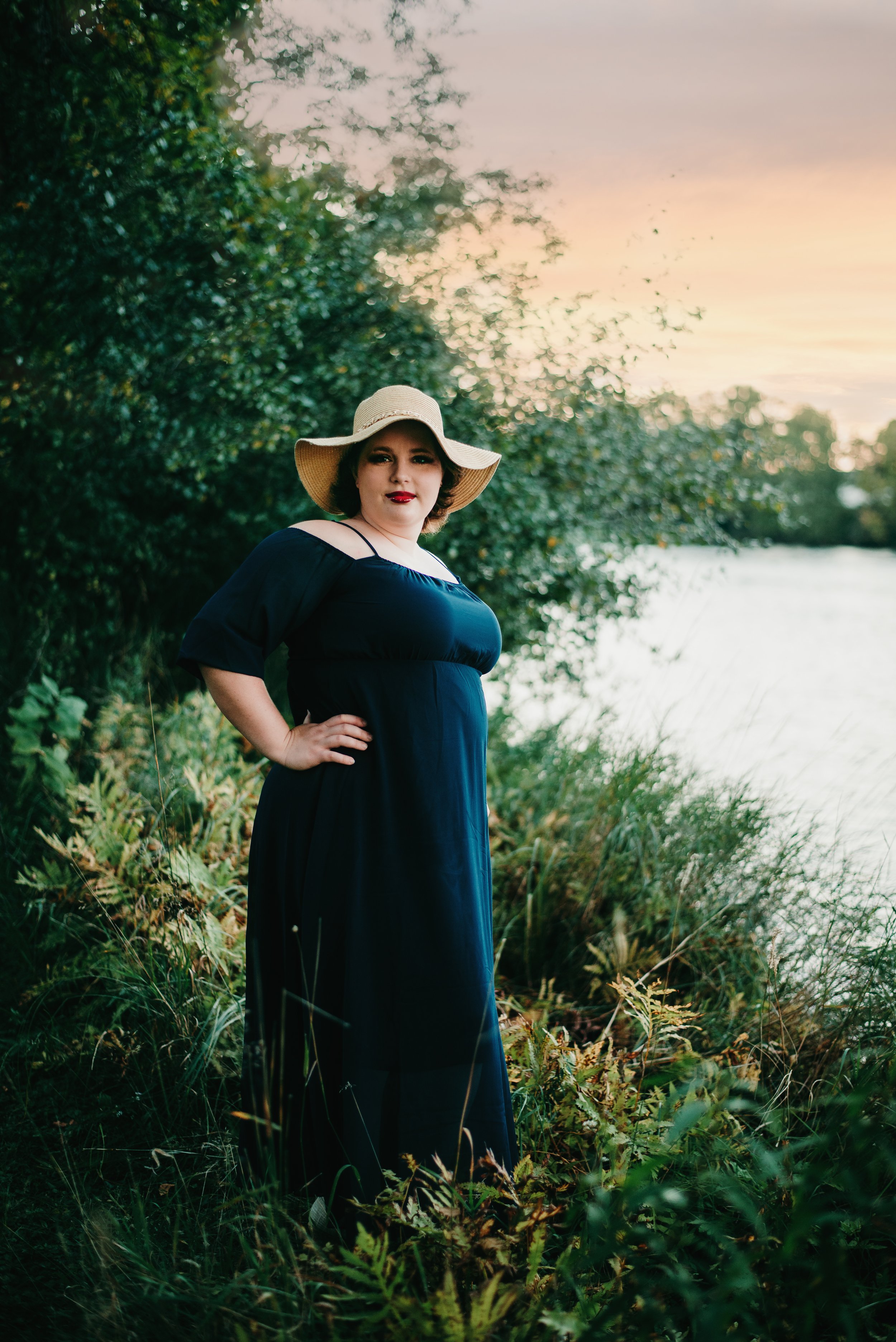 WI outdoor photographer, WI family photographer, graduation pictures Merrill WI, graduation pictures Wausau wi, Merrill WI Photographer, Wausau wi photographer