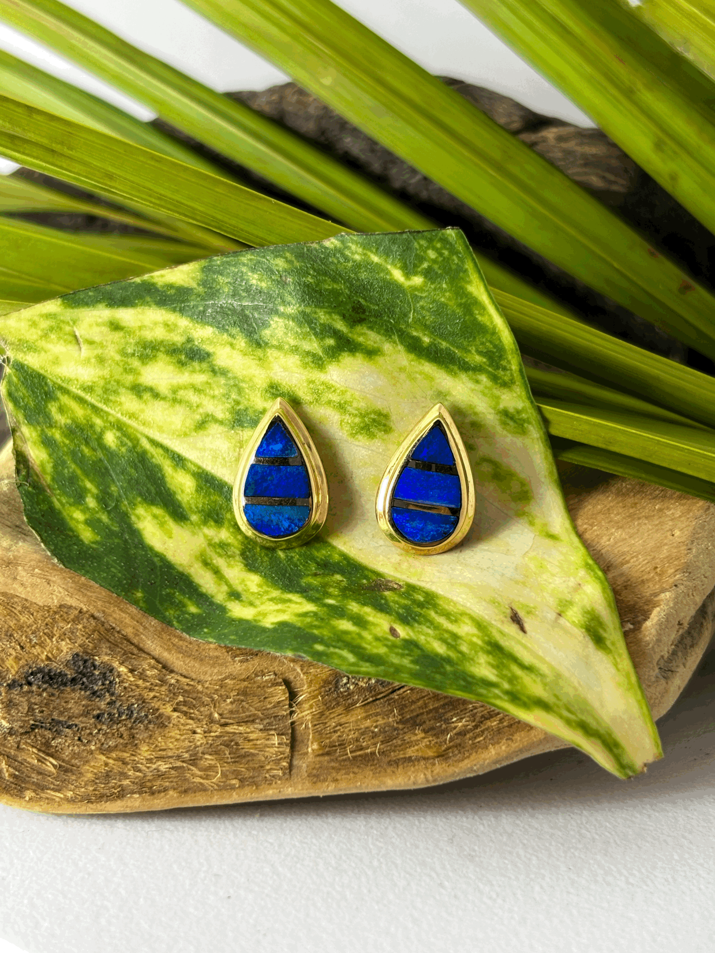 Royal Outback Gold Opal Earrings.