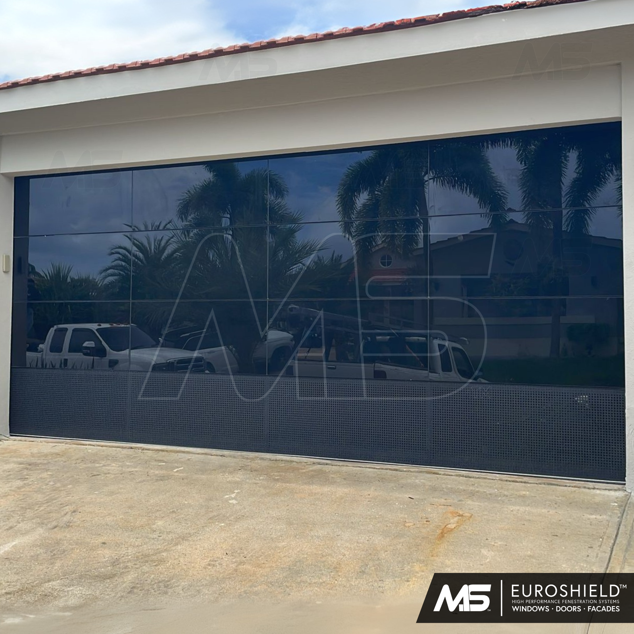 Frameless Garage (2).png