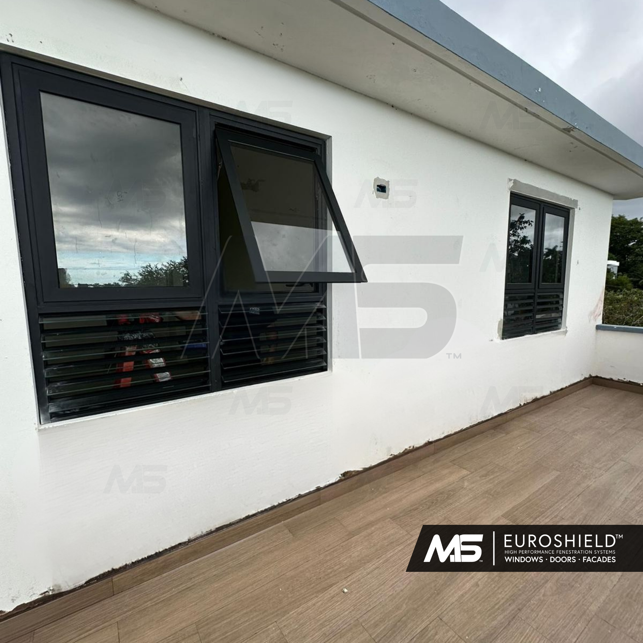 Copy of Frameless Garage.png