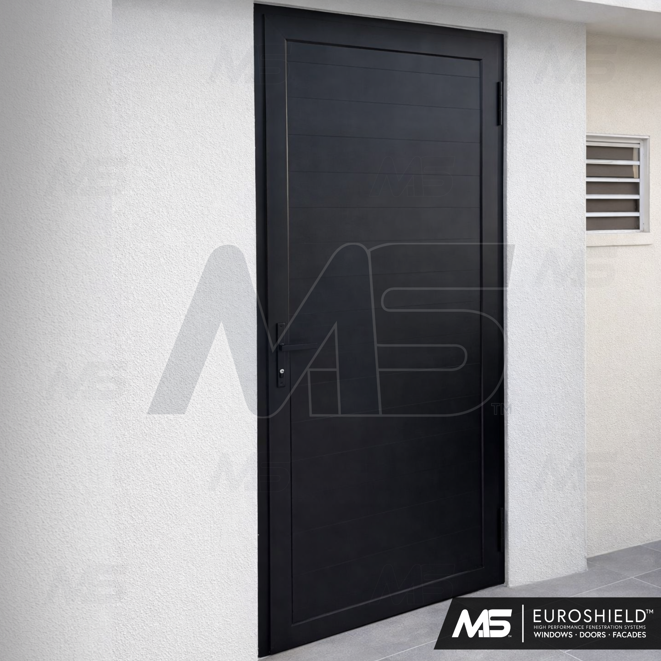 Puerta abatible  EuroShield™ Album (1).png