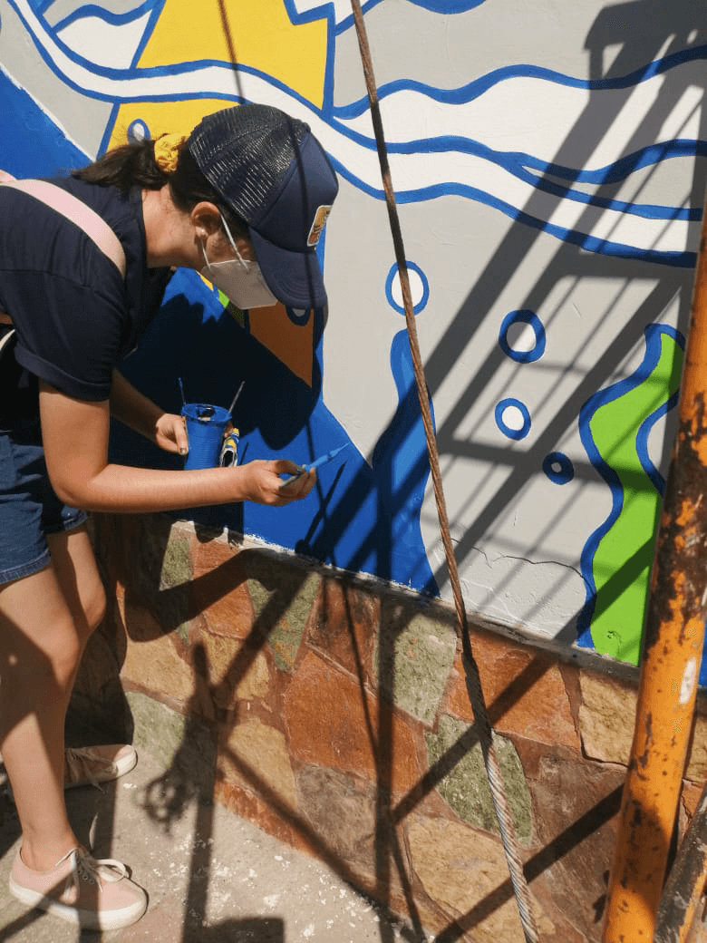 Mural Golden 05.png