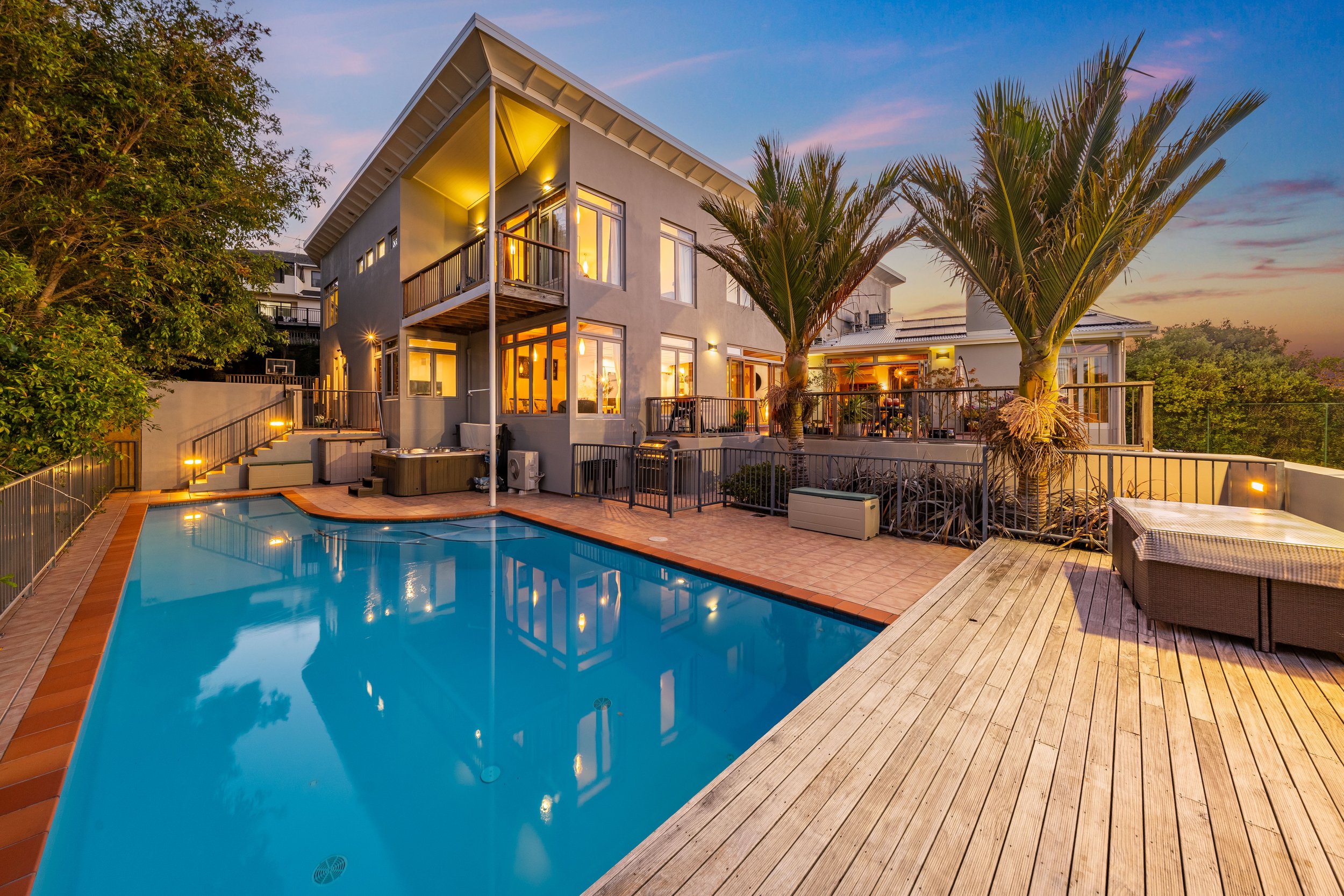 101- The Masthead (59) - Twilight.jpg