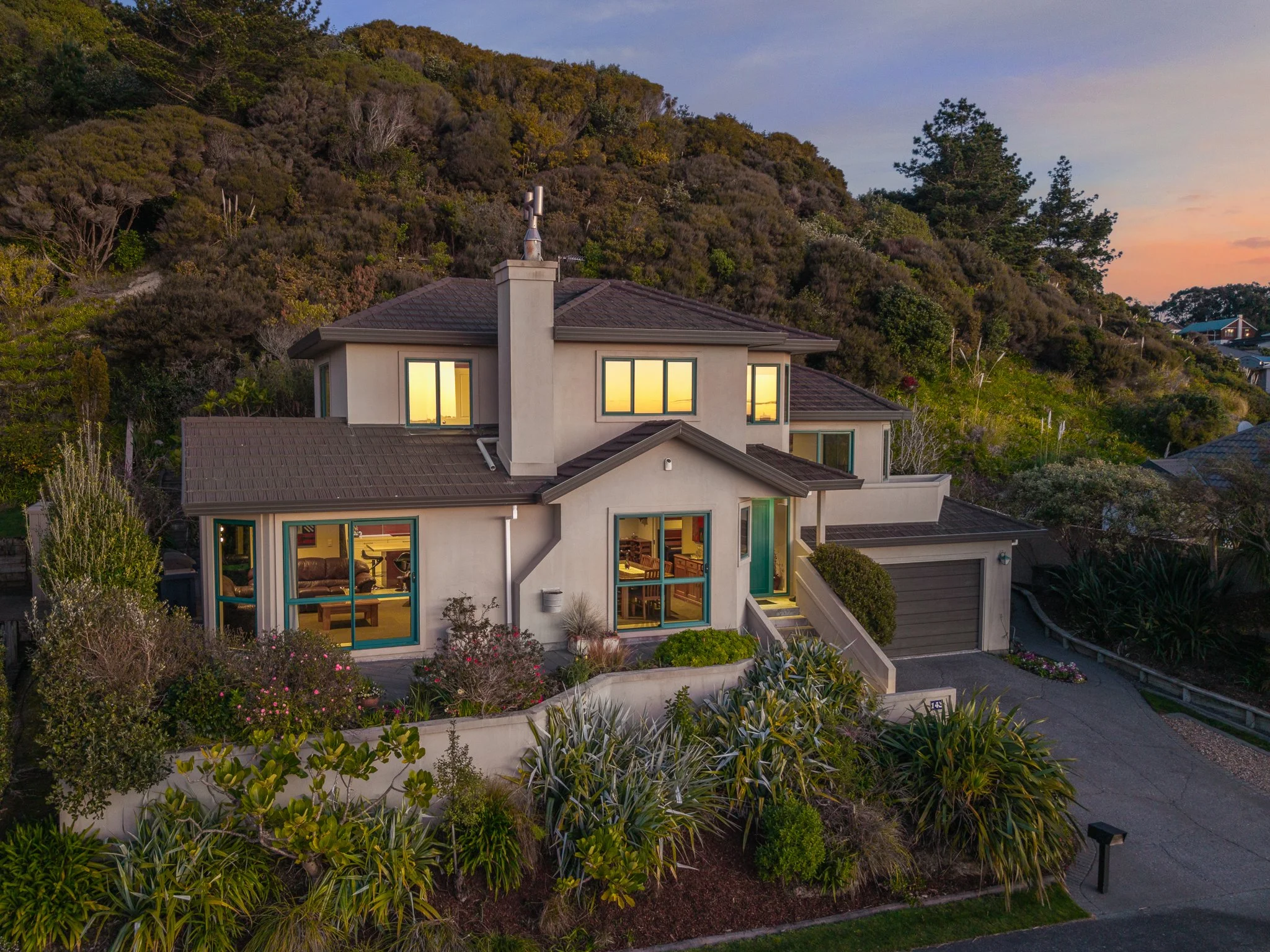 Sundaysrealestate_DJI_20250814175652_0664_D copy.jpg