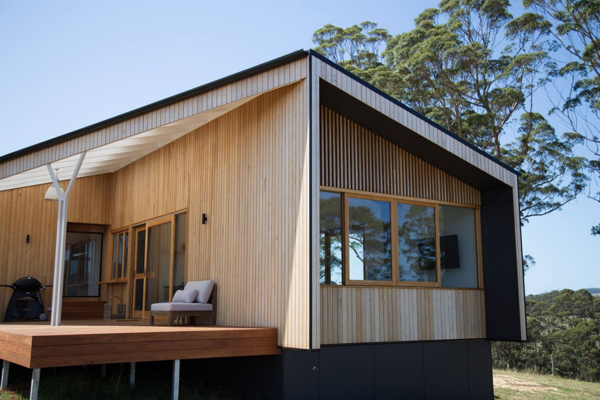 House completely clad in IronAsh in the mountain ranges