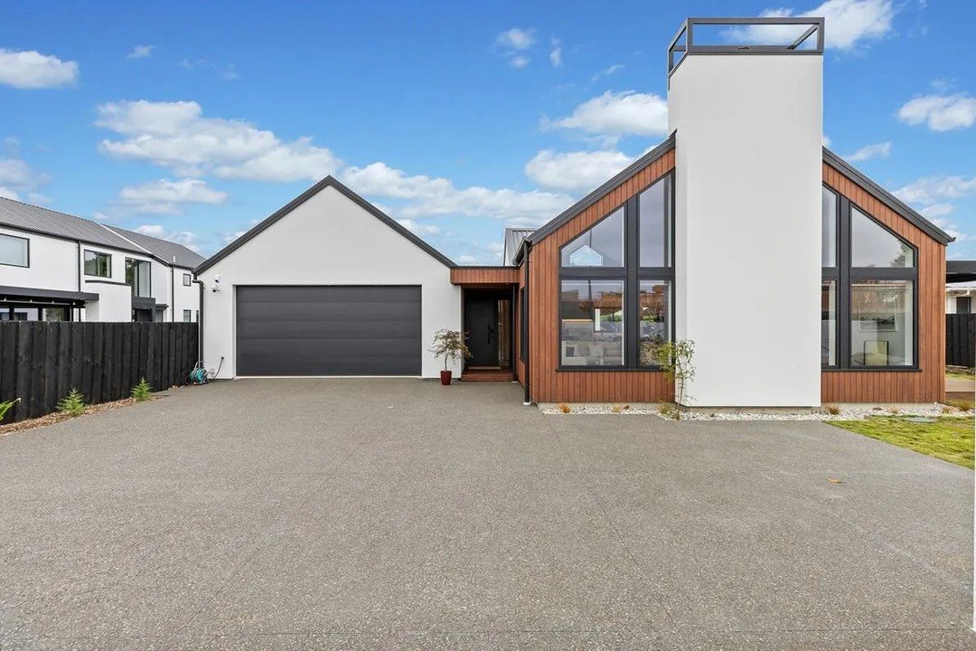 This Foreverbreathe home in Christchurch, New Zealand was designed to deliver a healthier, high-performance living environment, focusing on comfort, durability, and indoor air quality.

Built by @premiumhomesnz with @healthbasedbuilding, it achieved 