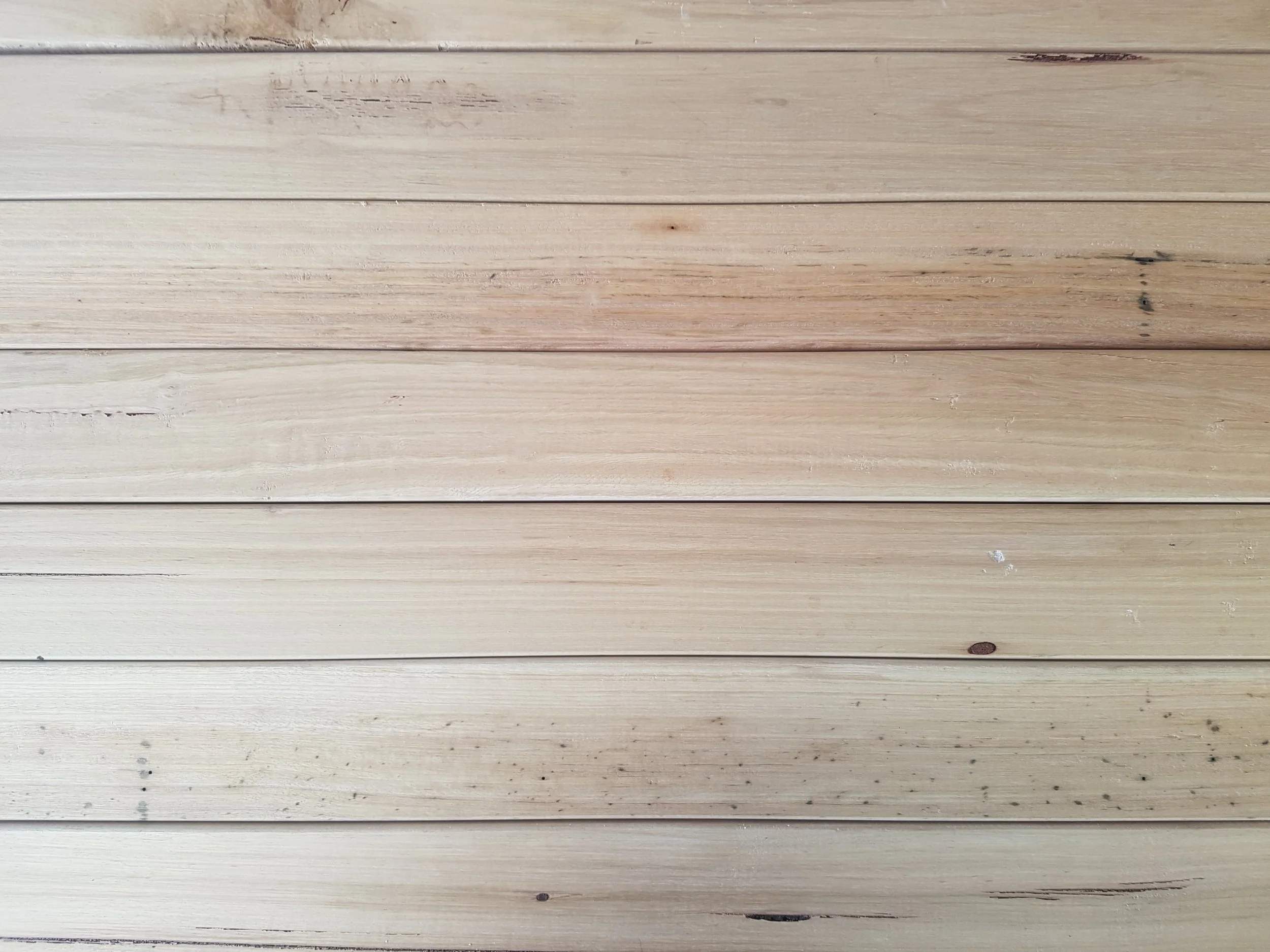 Silvertop Ash Decking