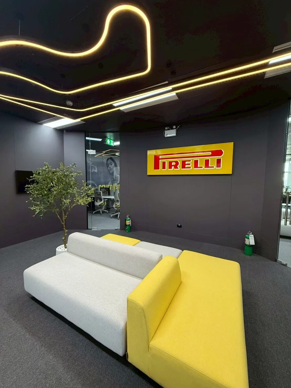 LINE_ALBUM_962568 BE_250917_6.jpg