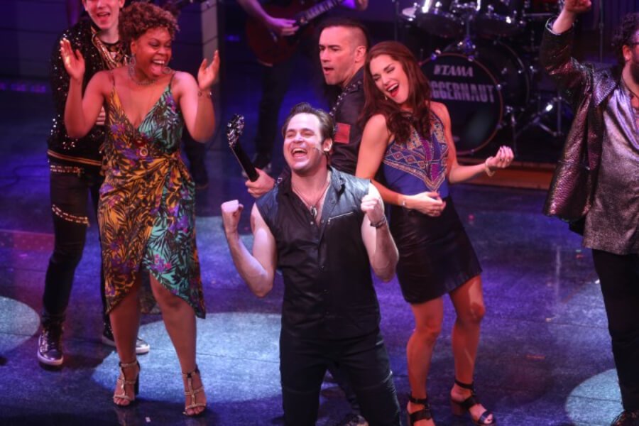 gettin-the-band-back-together-musical-sandi-moran-jarvis-and-cast-(c)-joan-marcus.jpg