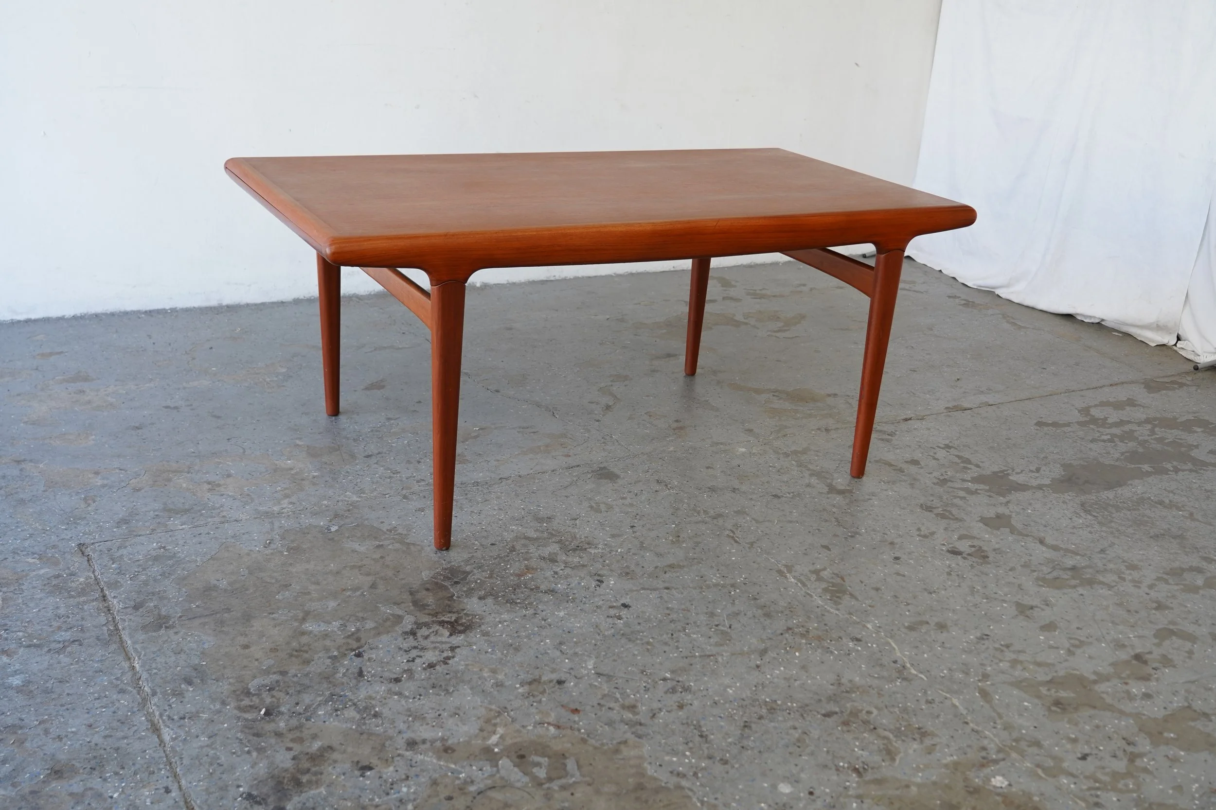 Johannes Andersen Danish Modern dining table