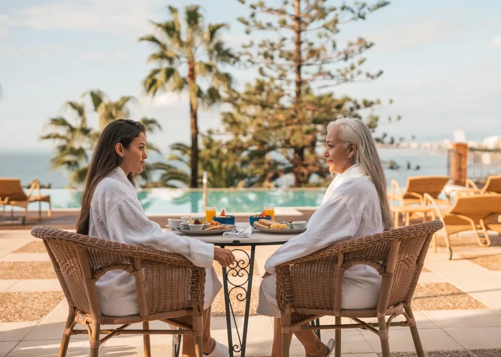 Mother and daughter at Palasiet_The Wellness Travel Expert.webp