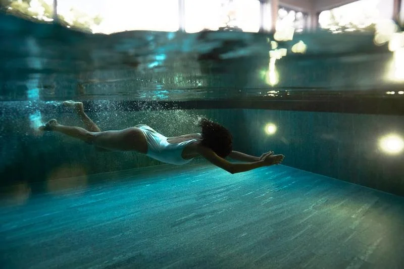 Cold Water Therapy: Benefits, Safety Tips & 3 Retreats I Recommend