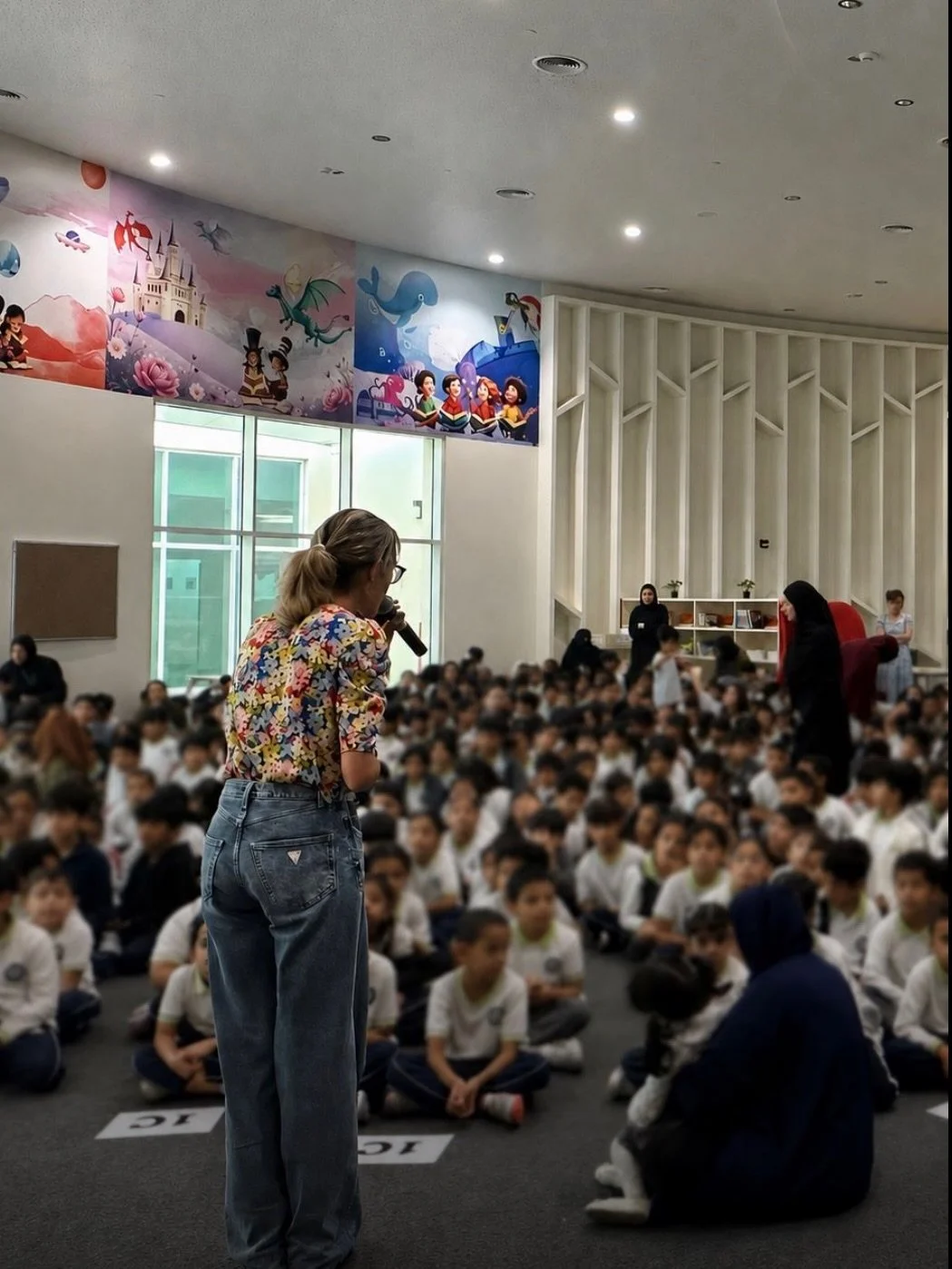 Reconnecting with my little readers after the longest time apart (&amp; I usually do this through direct eye contact).

That proved rather challenging today when you&rsquo;ve got 18 (!!) Grade 1 classes sat in front of you.

Did they listen ? Did the