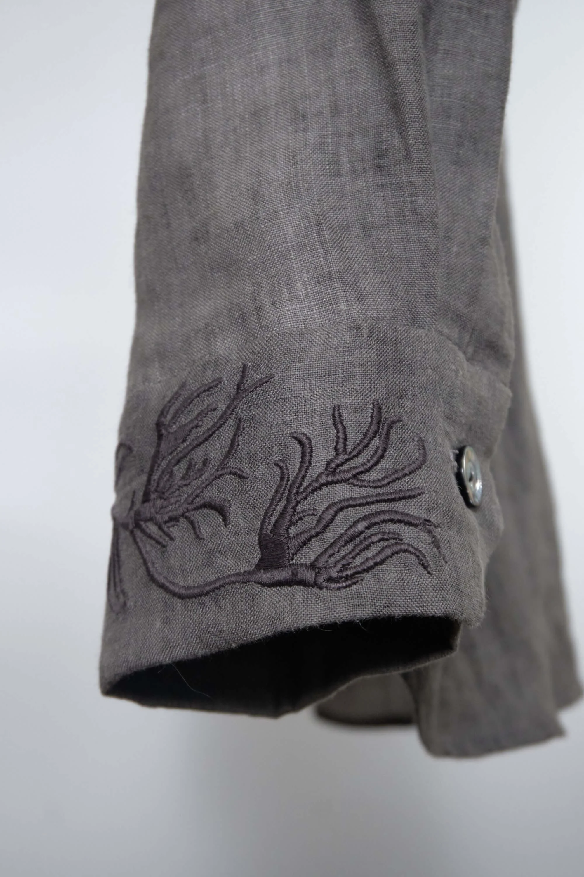 Mens Smoke Grey Linen Placket Shirt close (5).jpg