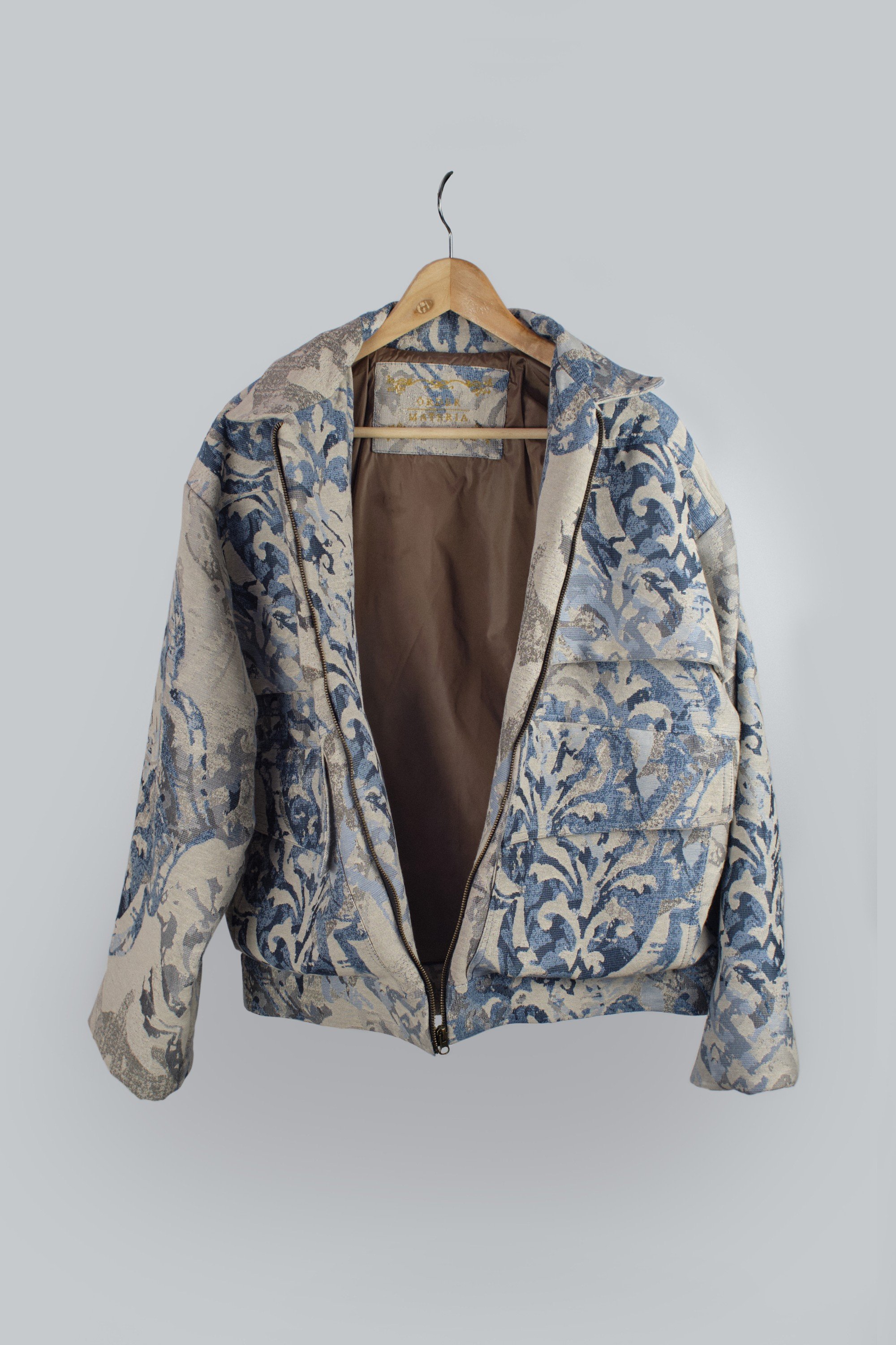 Men’s Casual Box Cut Jacket. Tapestry-Esque Pattern in Sliver Grey and Blues (2).jpg