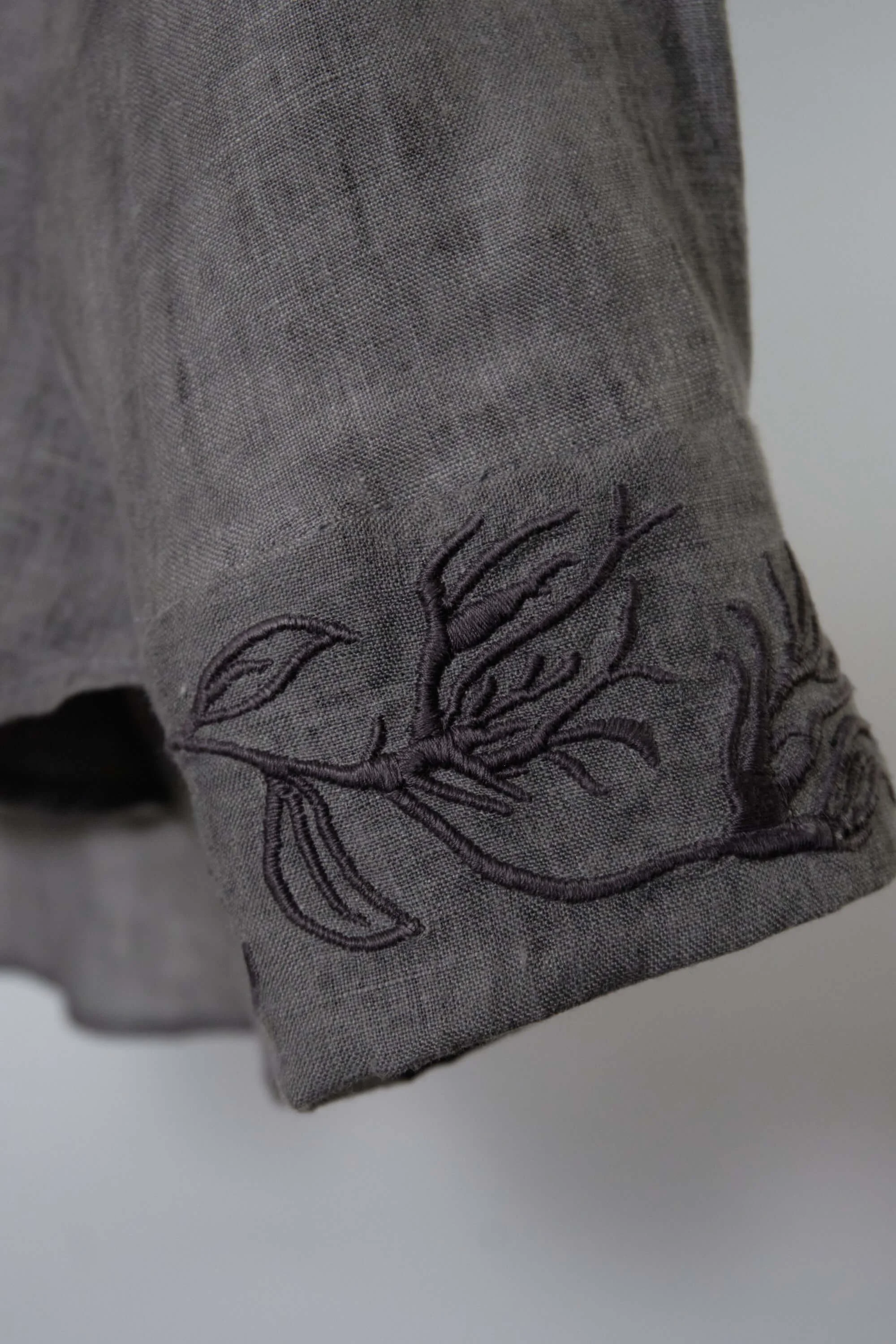 Mens Smoke Grey Linen Placket Shirt close (4).jpg