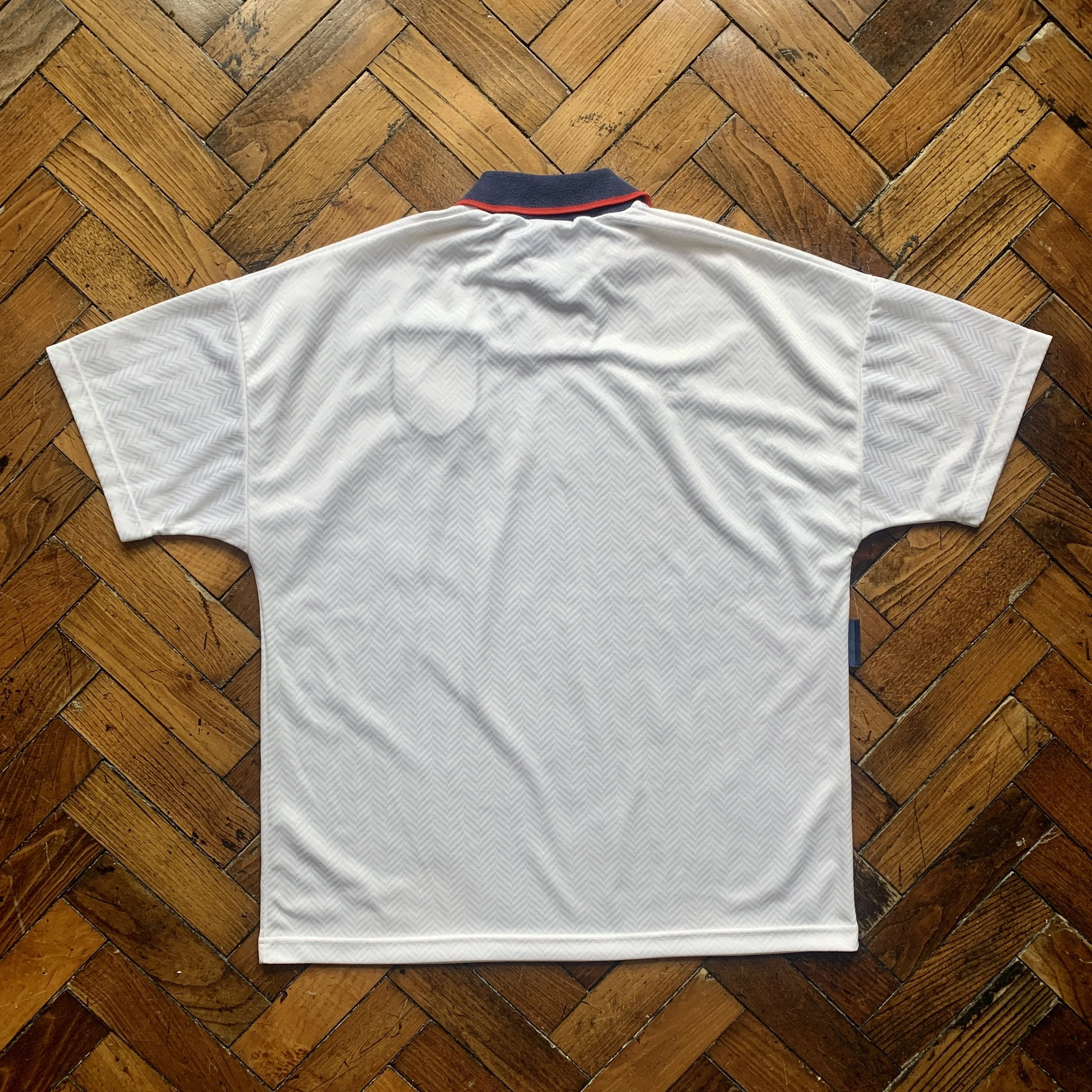 93/95 England [HOME] (XL) — Vintage Kit Co