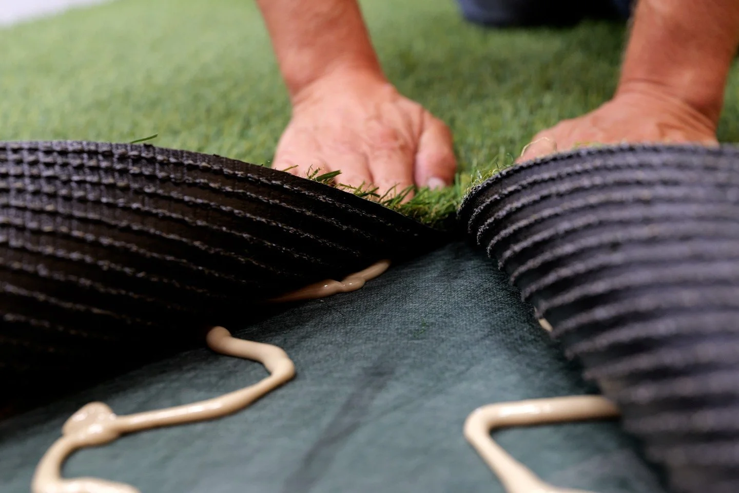 📦 What&rsquo;s inside Artificial Turf 101?�Everything you need to master turf installs: products, tools, secrets of seaming, and more.�Get access to the complete playbook&mdash;plus earn a CMHA CEU credit!�

🌱Check it out at http://Gator-Studio.com