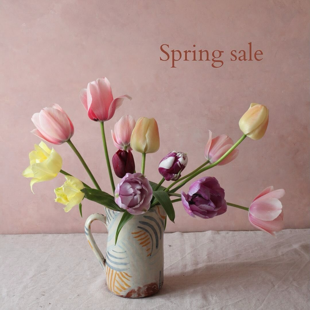Our spring SALE is here 🧡

25% off all classes &amp; bundles and 25% off the first month of any subscription package - use the discount code SPRING24 at the checkout. 

The sale ends on the 3rd April ✨

We have  classes coming up with the following 
