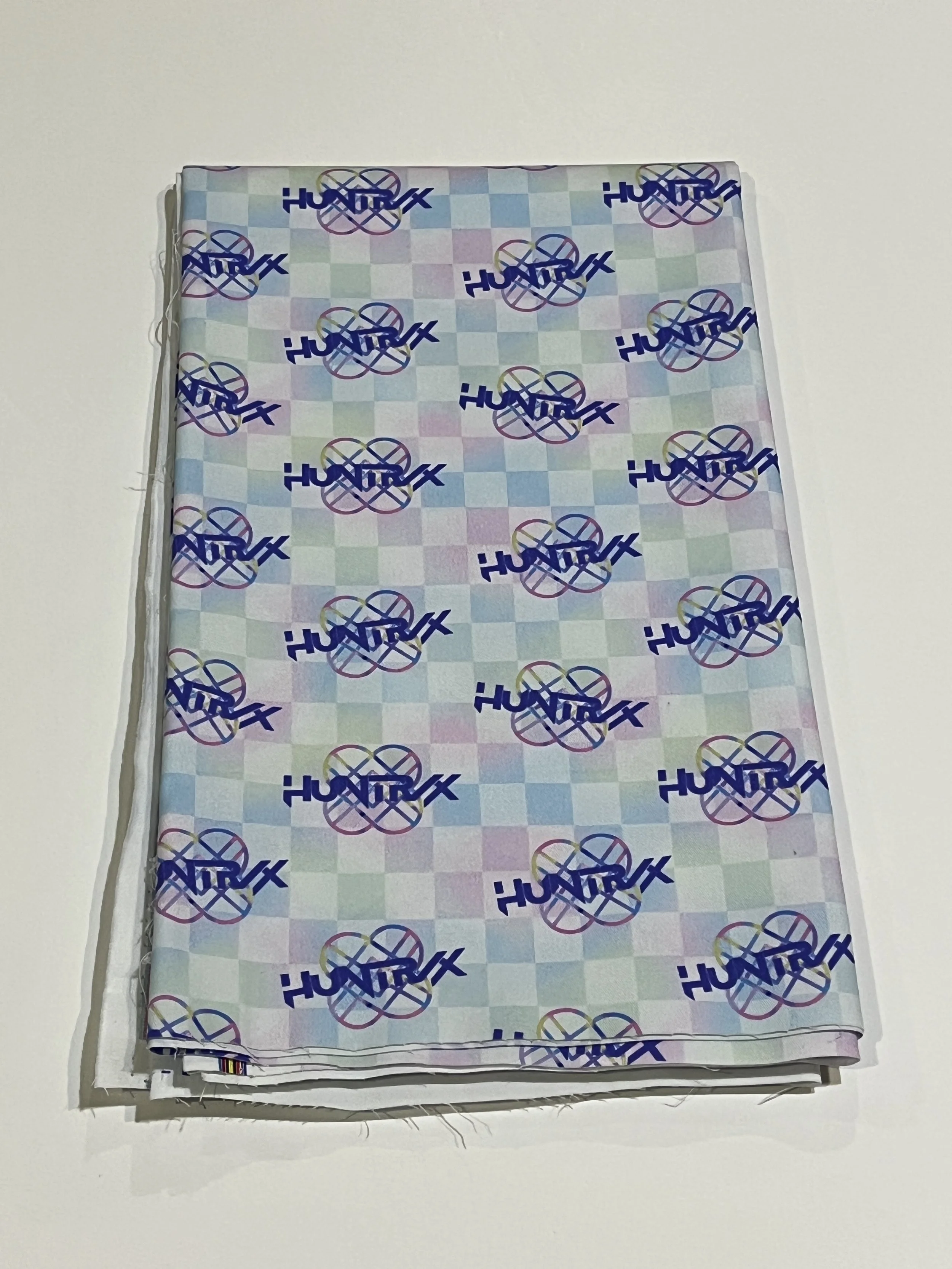 0.6m Huntrix Logo Pastel MD Scale Stretch Cotton Woven