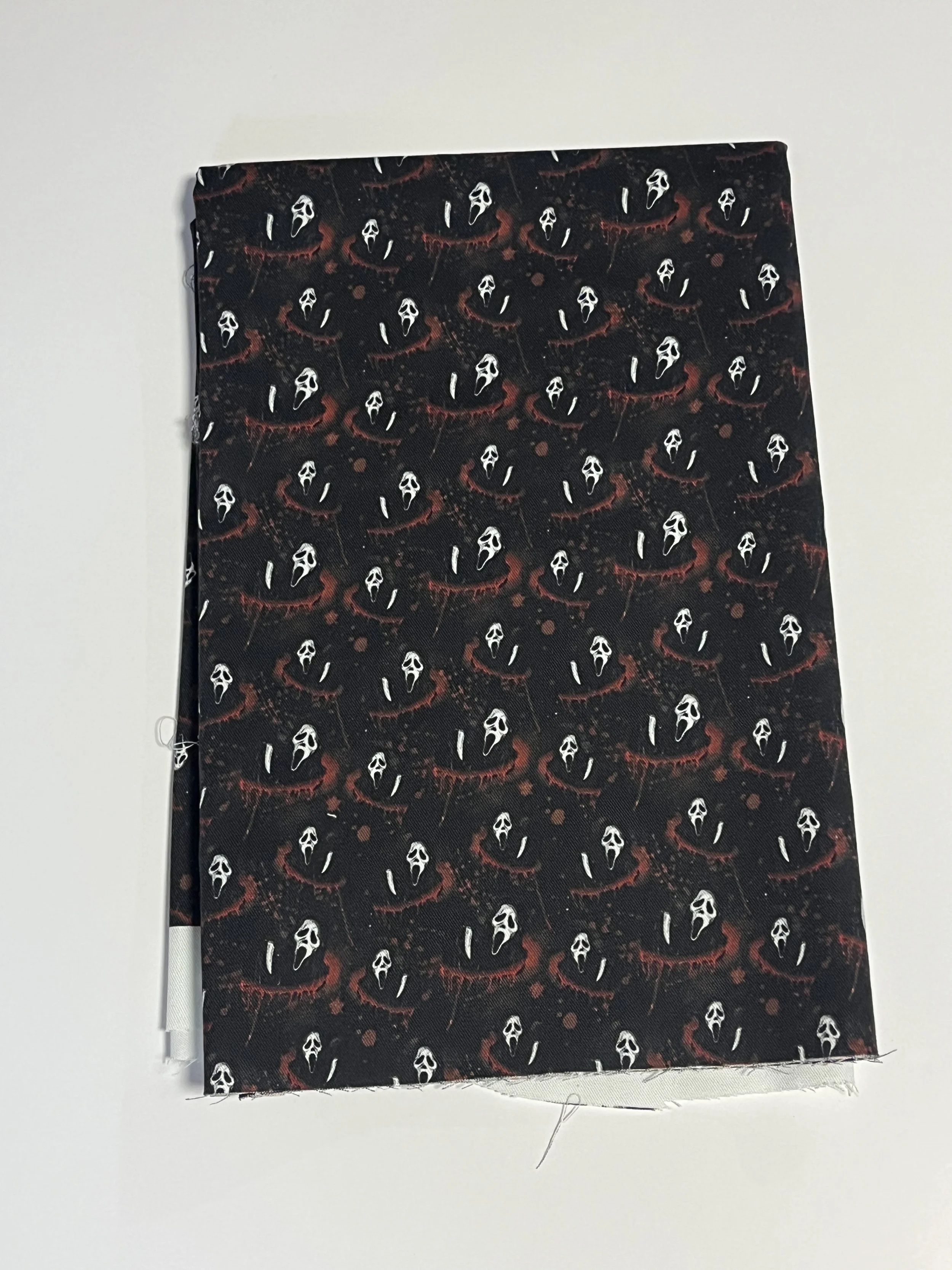 Scream SM Scale cotton twill